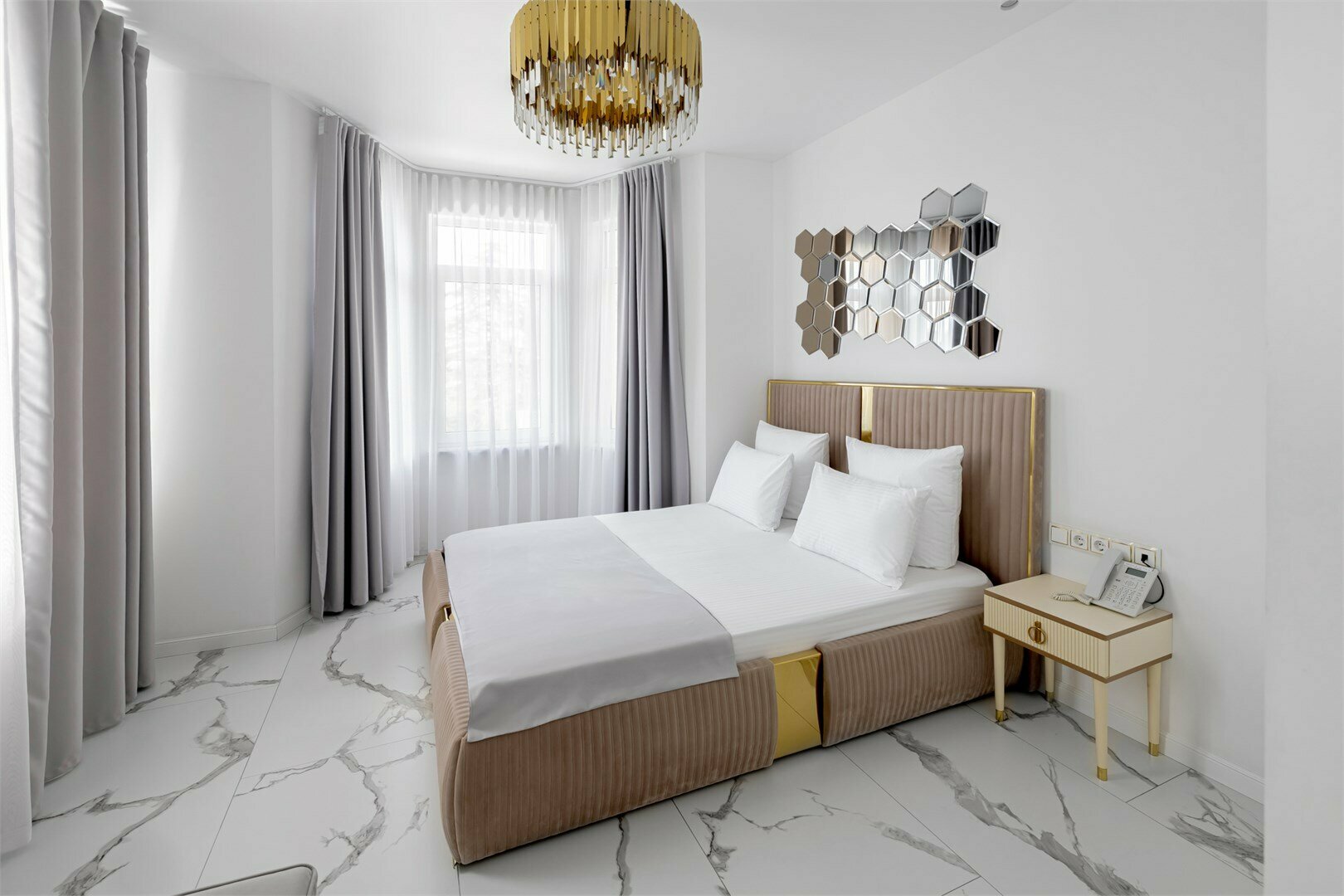 Супериор видовой с балконом