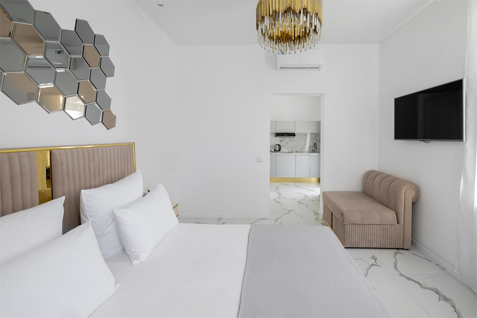 Супериор видовой с балконом