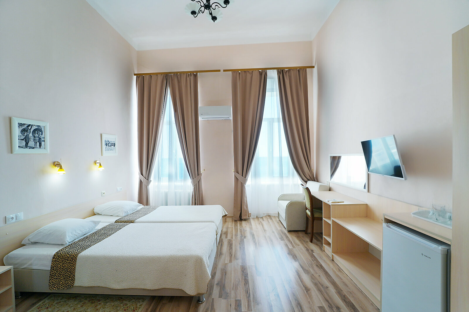 Улучшенный двухместный номер с 2 отдельными кроватями, вид на море