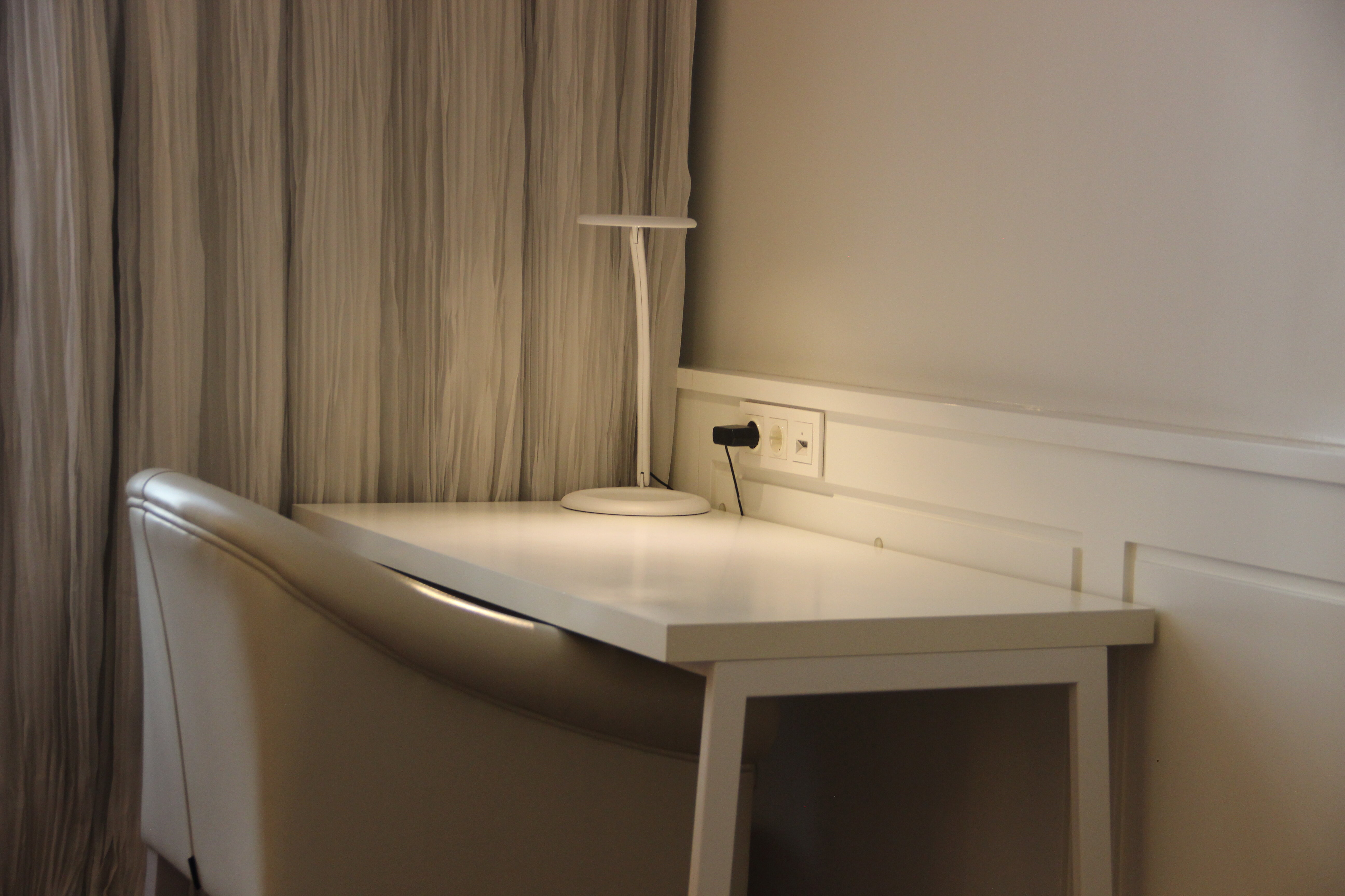 Номер Classic для маломобильных - двуспальная кровать