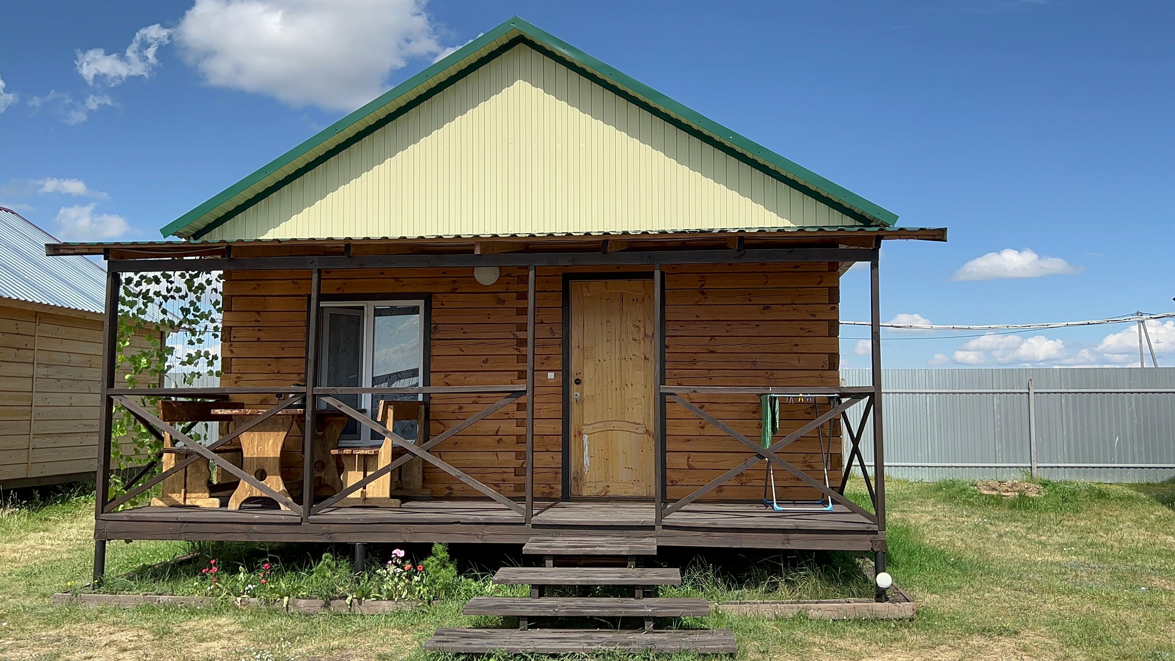 Cемейный номер с собственной ванной комнатой