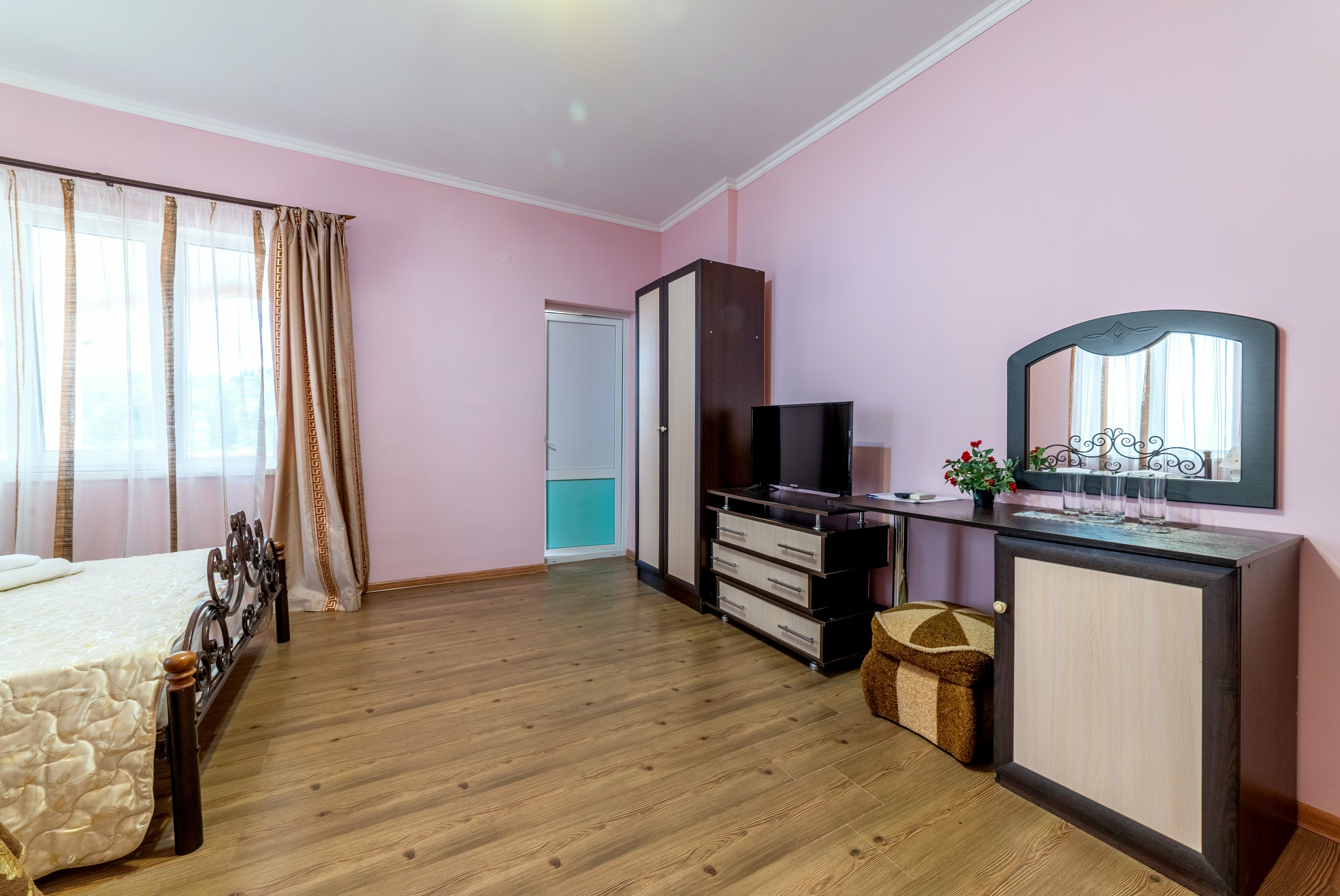 3.2 Четырехместный номер категории "Улучшенный"