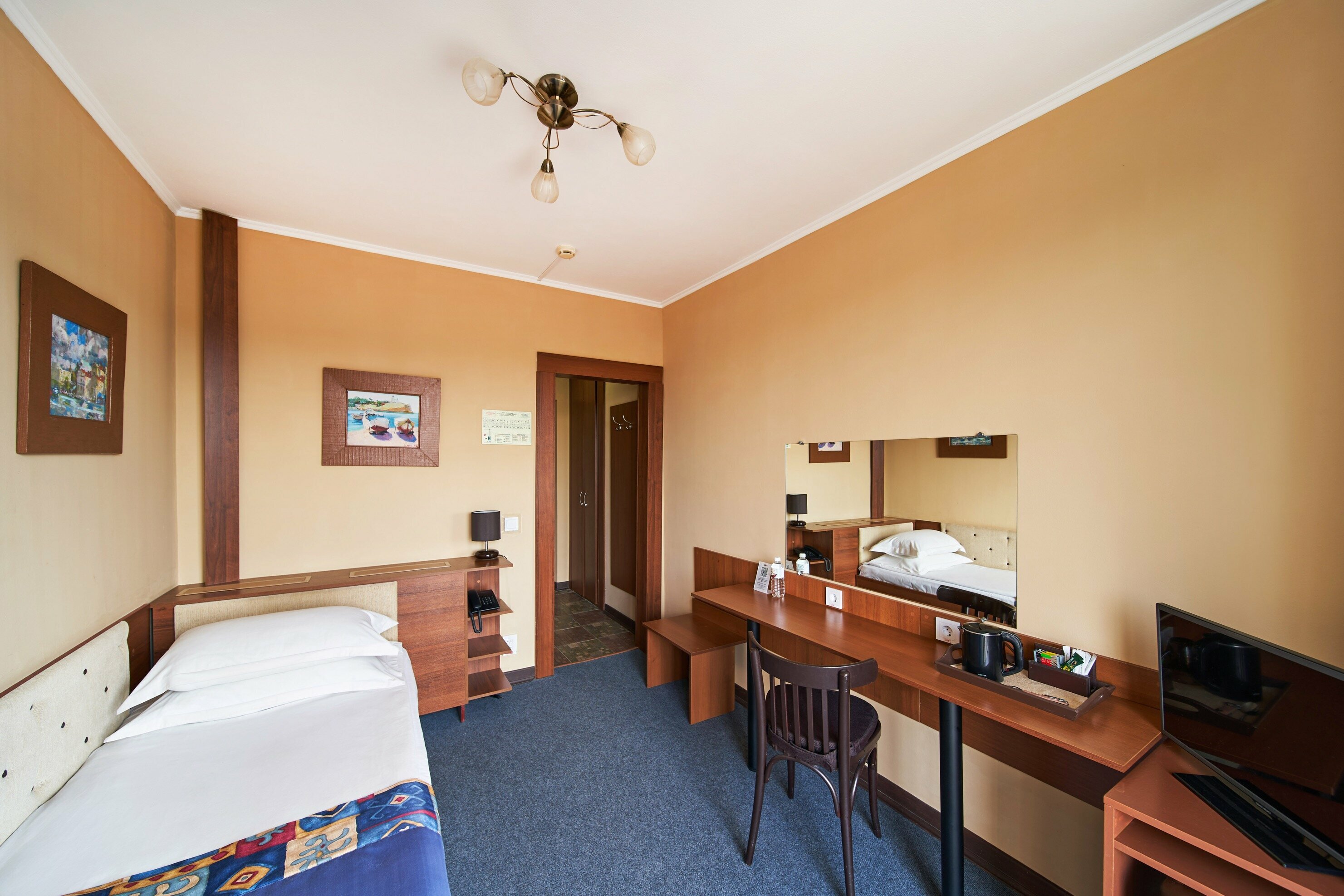 Стандарт с односпальной кроватью