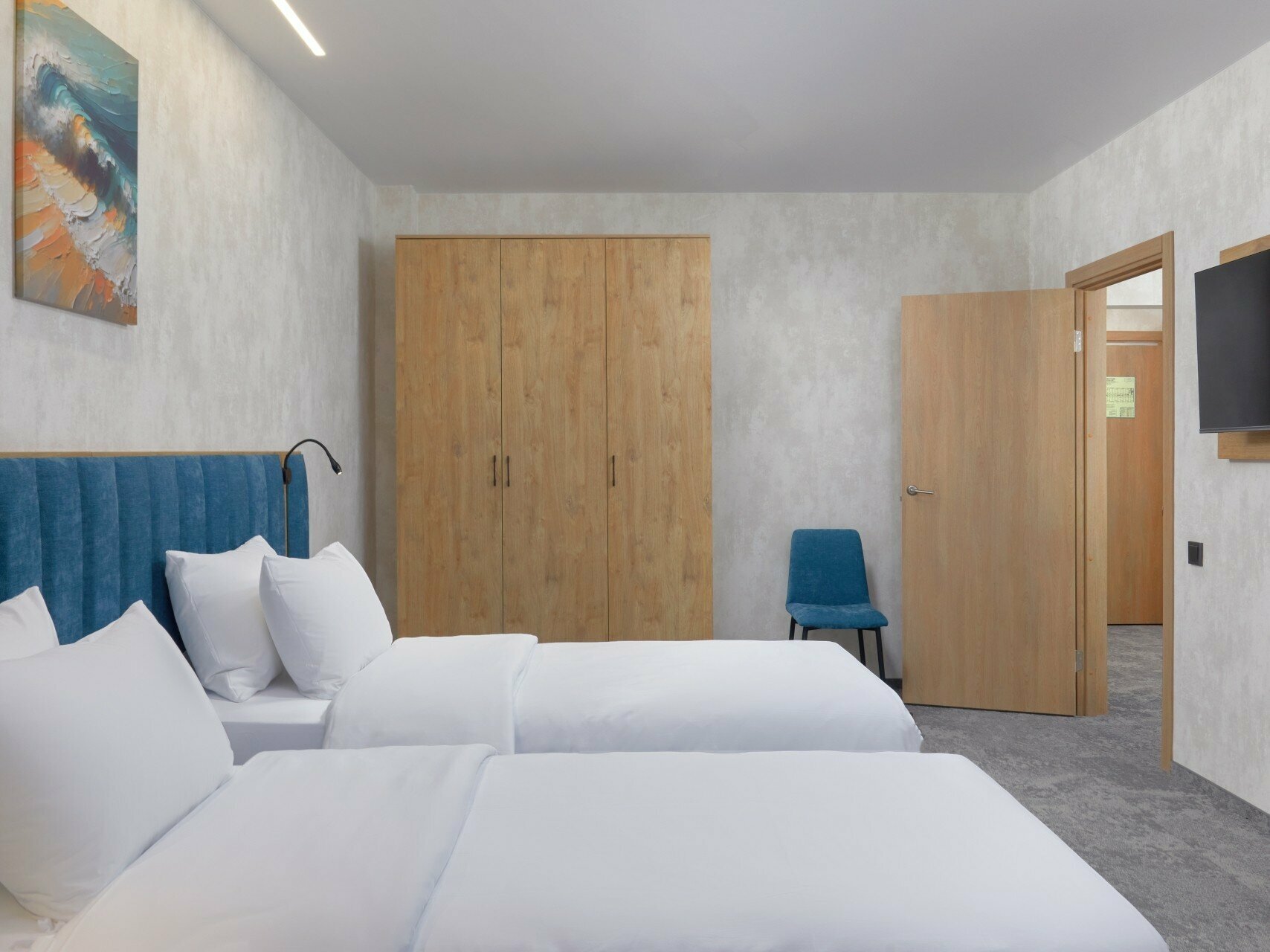 Family suite 4-местный 3-комнатный с балконом