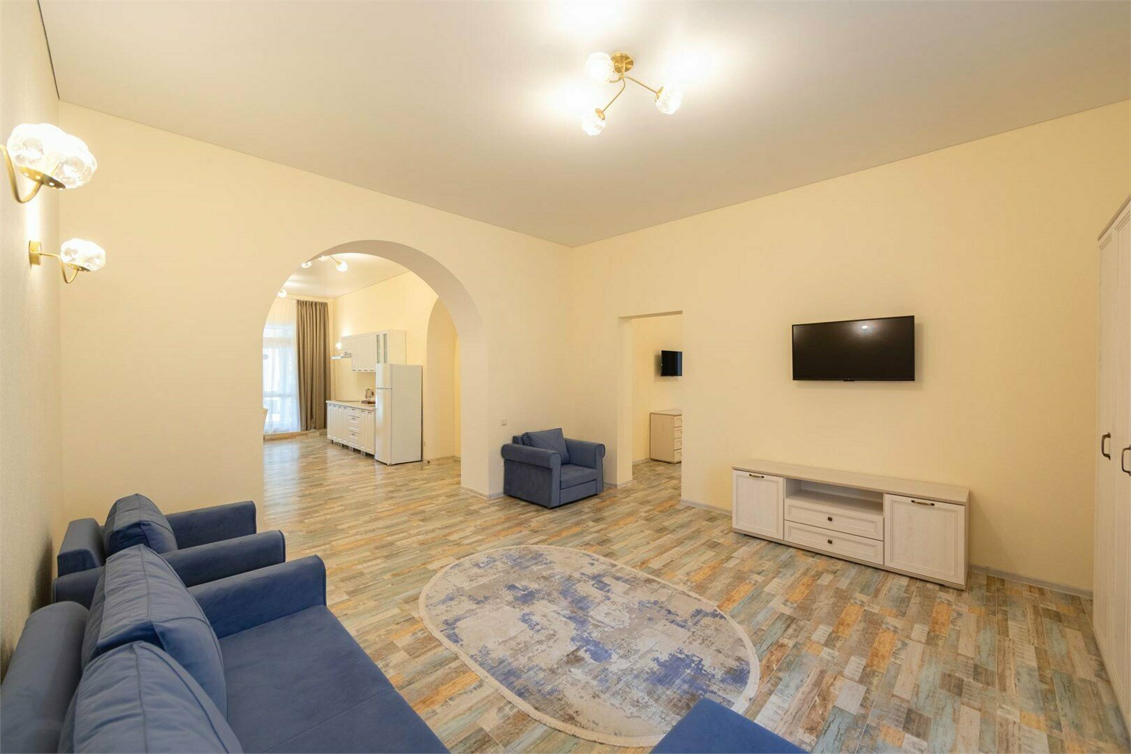 Апартаменты «Романова»