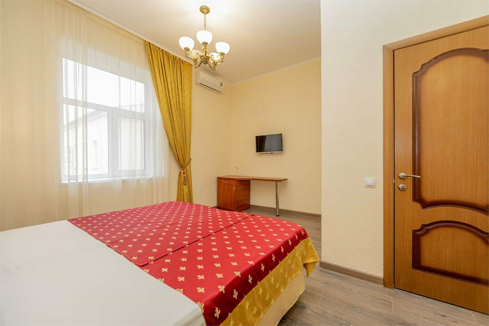 Полулюкс без балкона