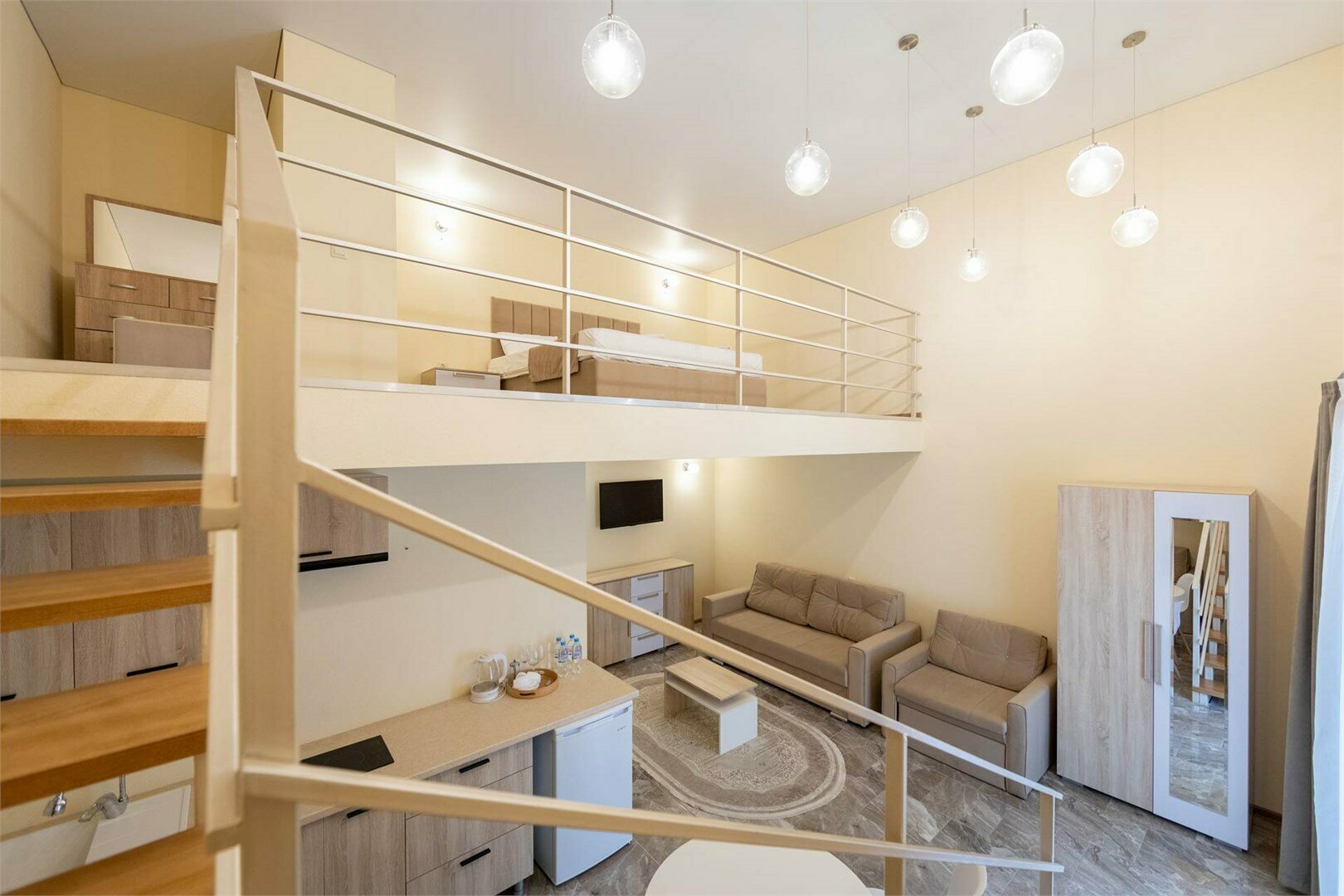 Двухуровневые апартаменты