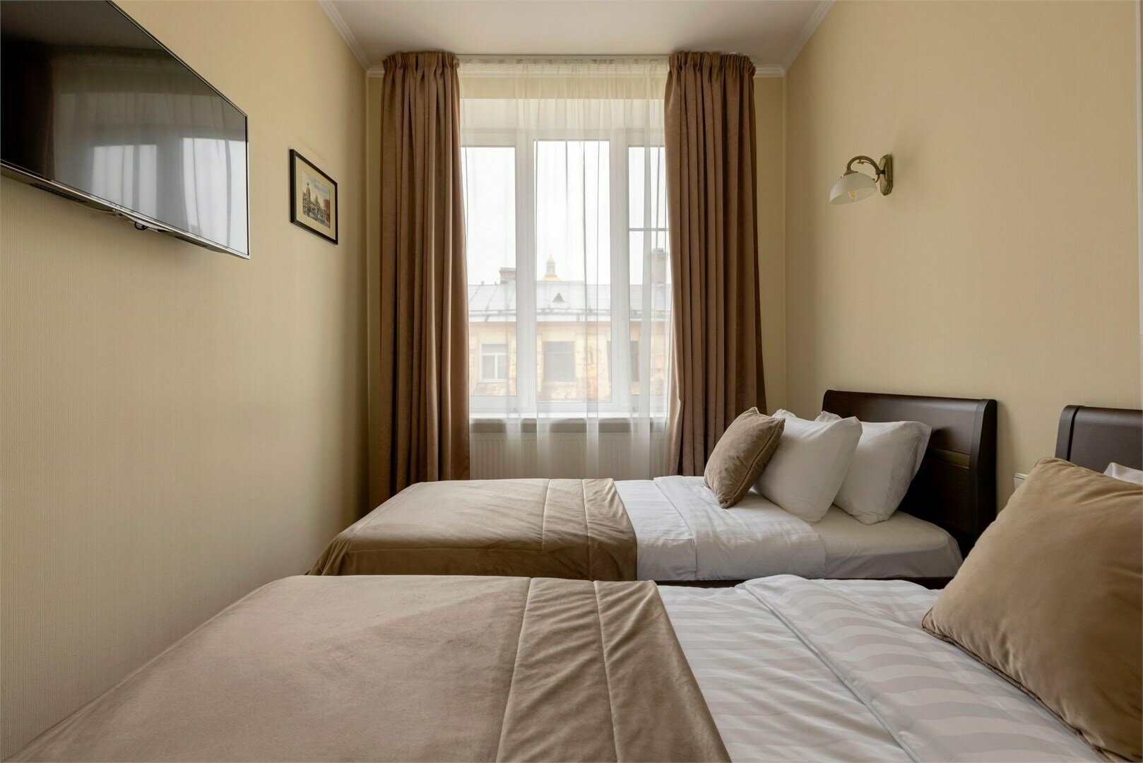 Стандартный номер с 2 раздельными кроватями и видом во внутренний дворик (кондиционер)