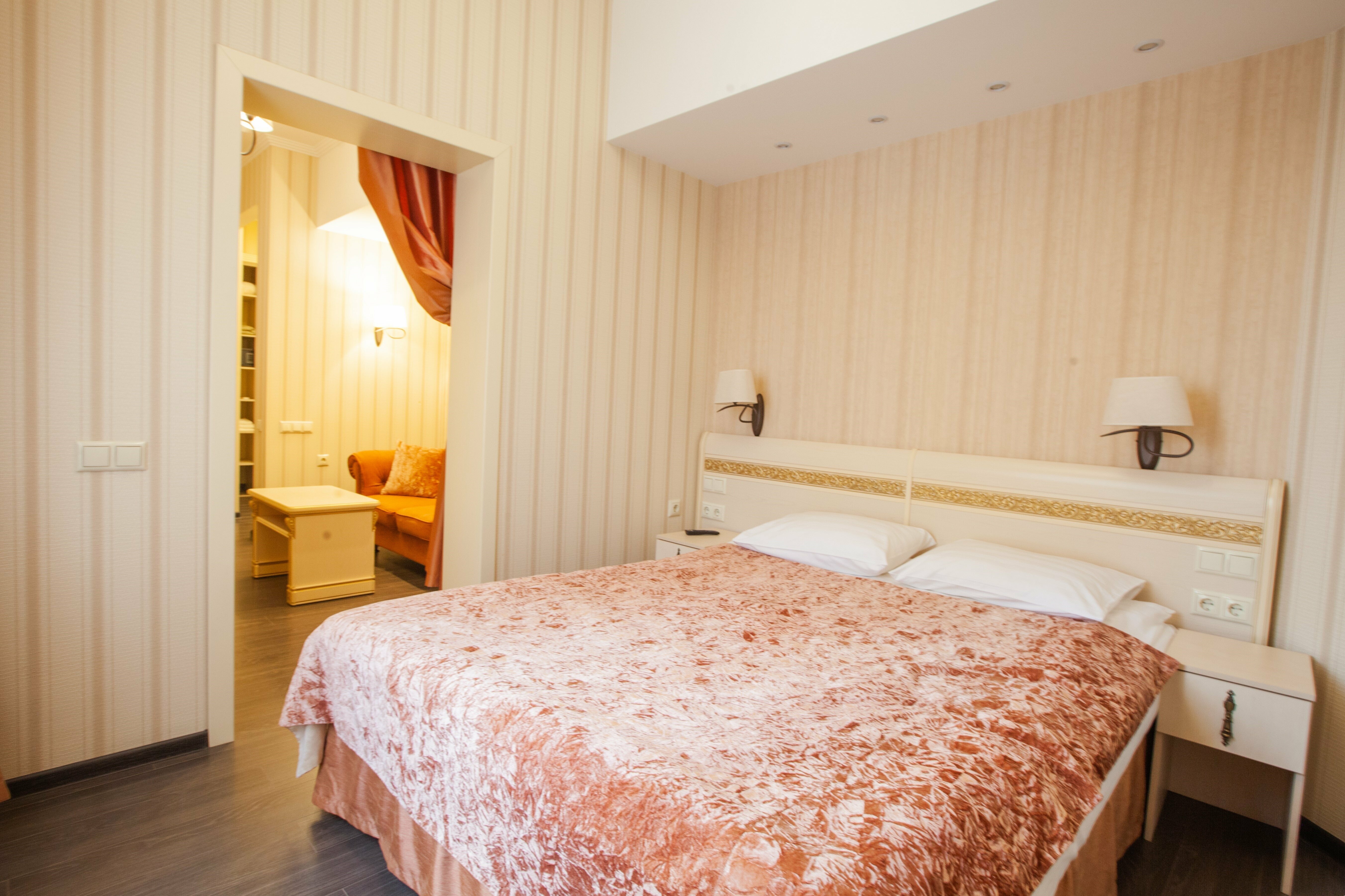 Улучшенный двухместный номер с 1 кроватью