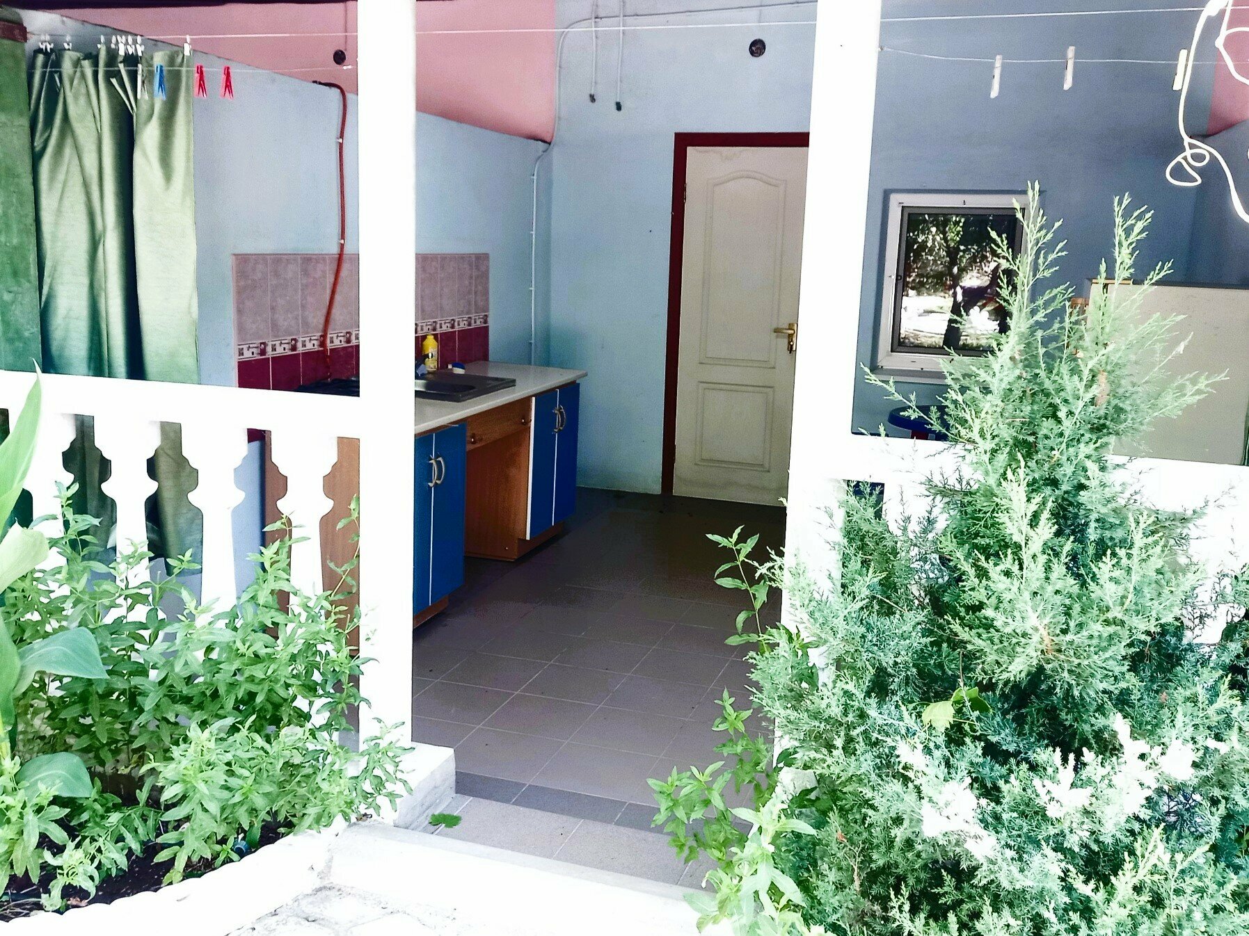 3-местный с кухней «Садовый 4»