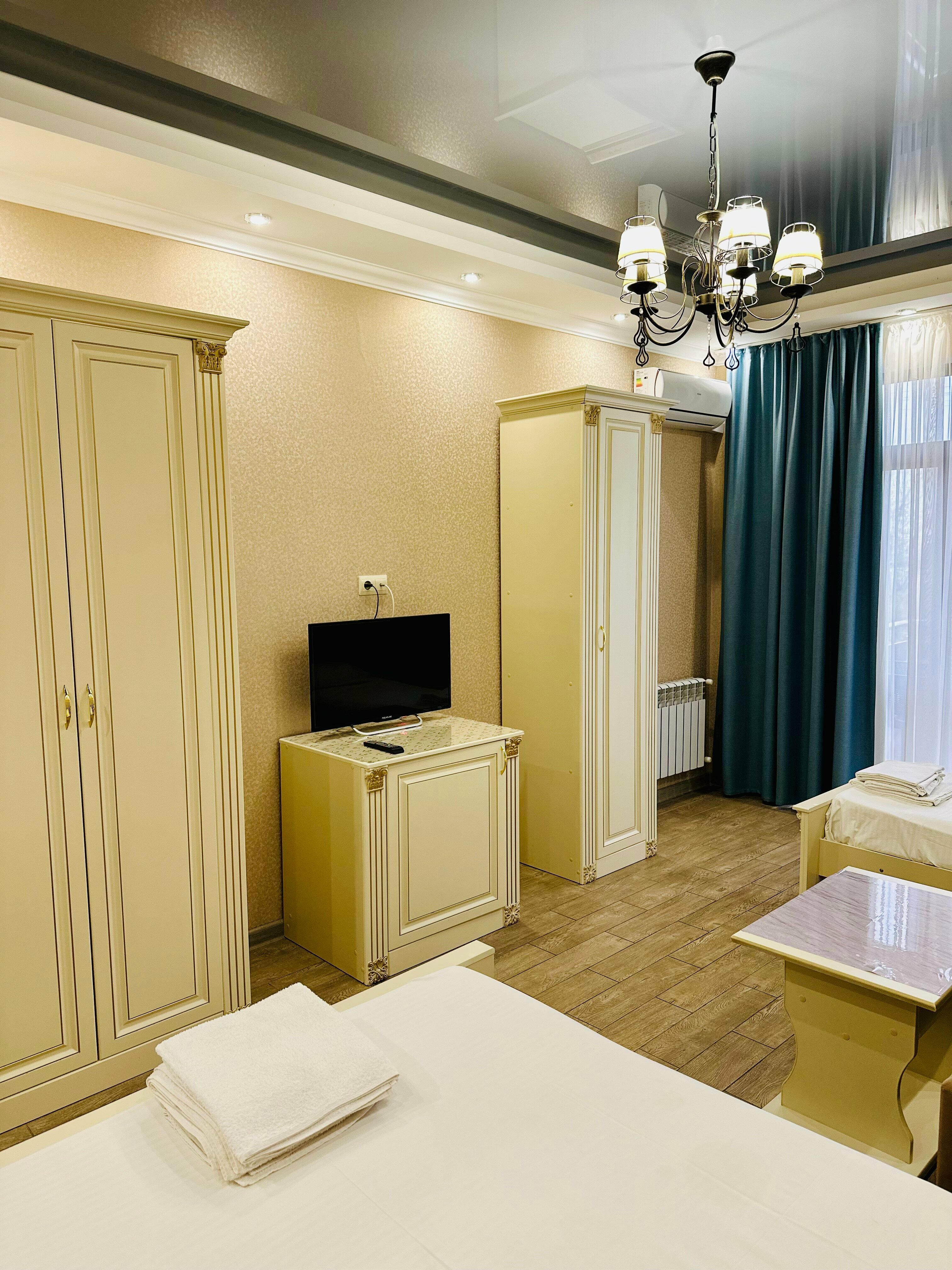 Четырехместный номер с балконом