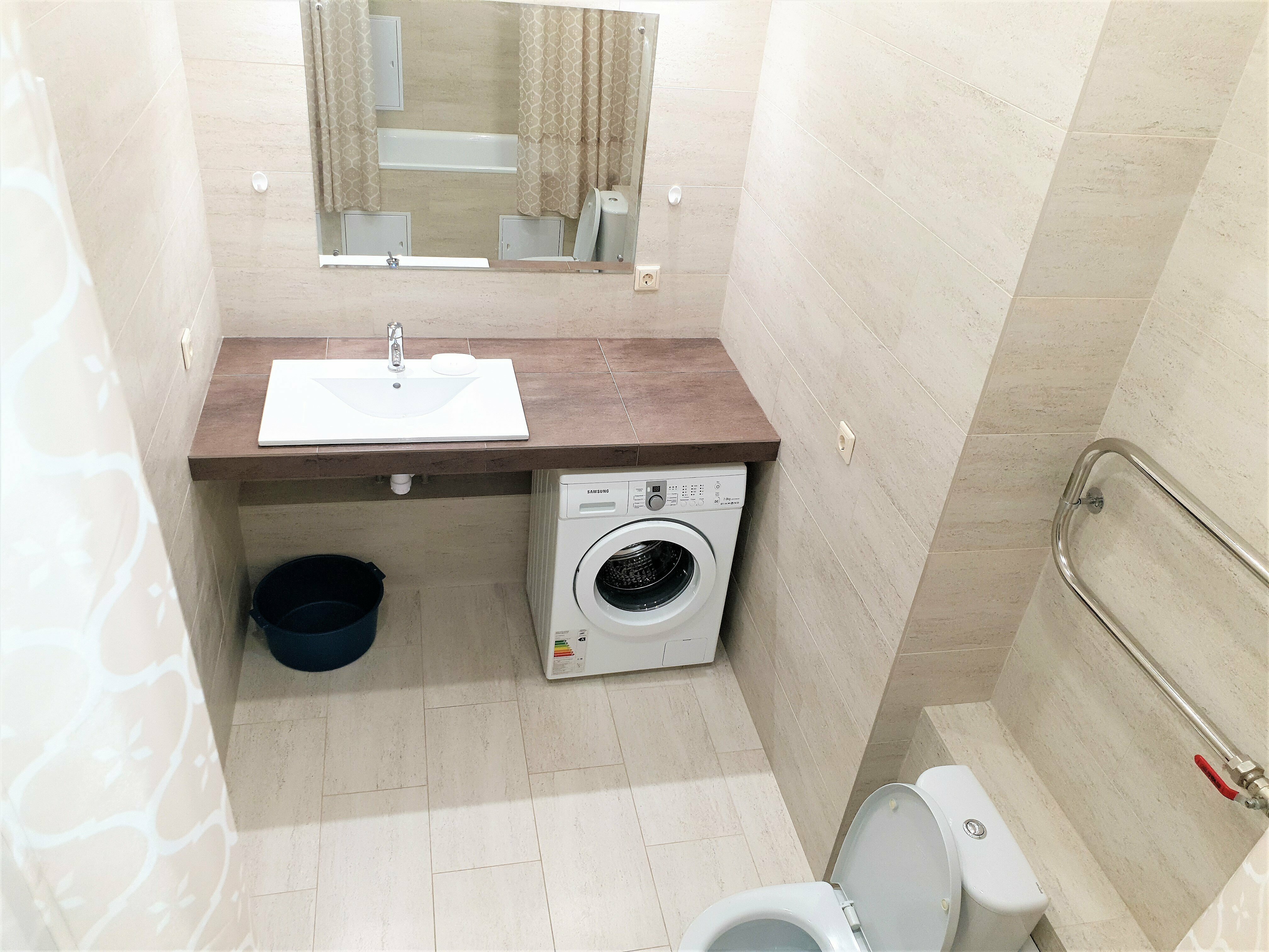 Студия с двухспальной кроватью и шикарным видом.