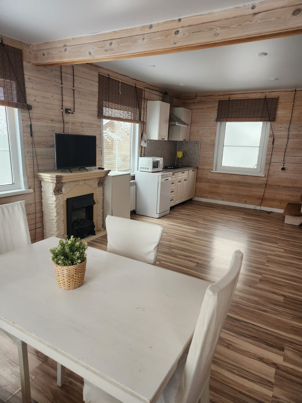 Дом с кухней - гостиной (3 спальни)