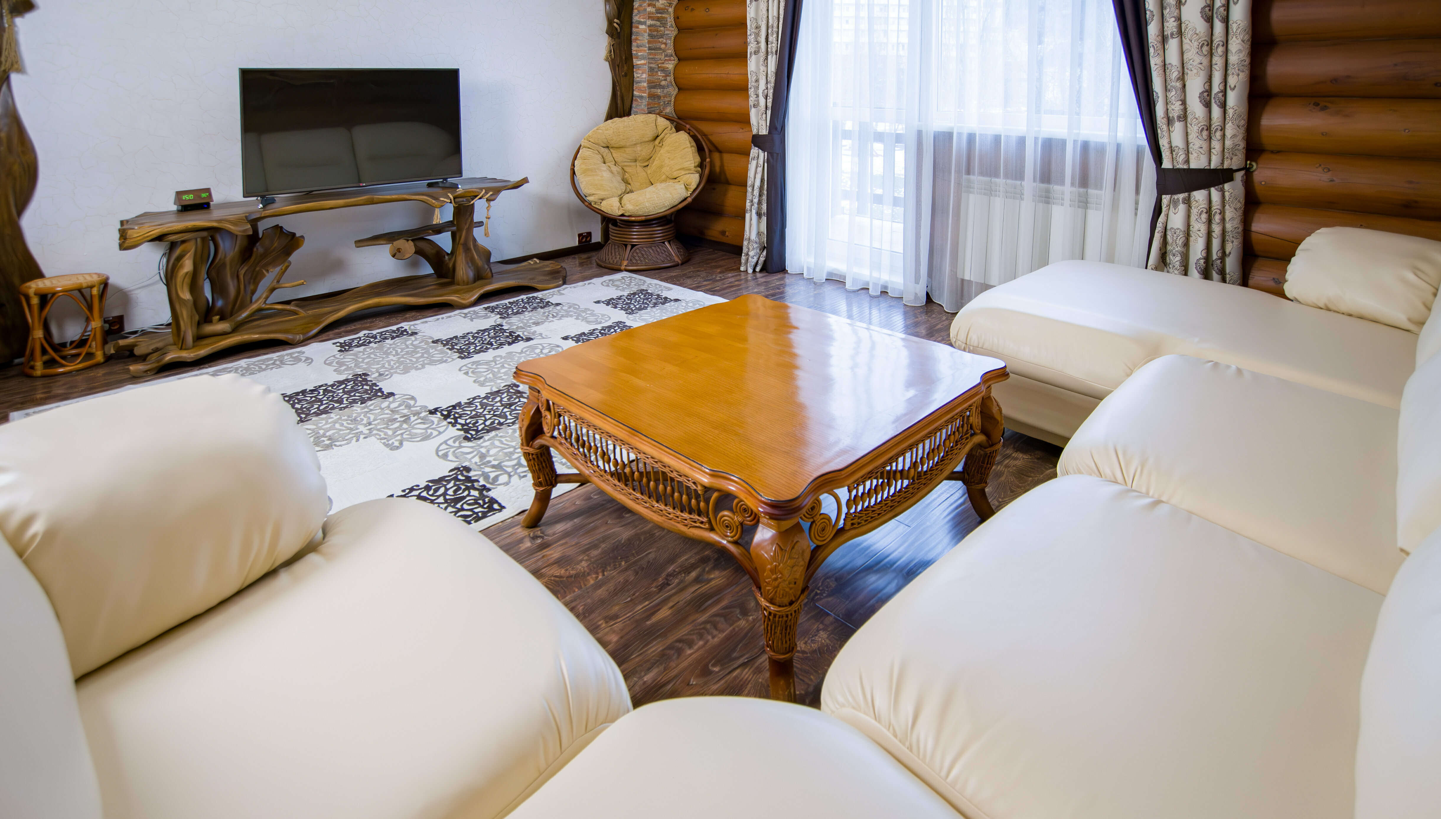 Апартаменты с балконом