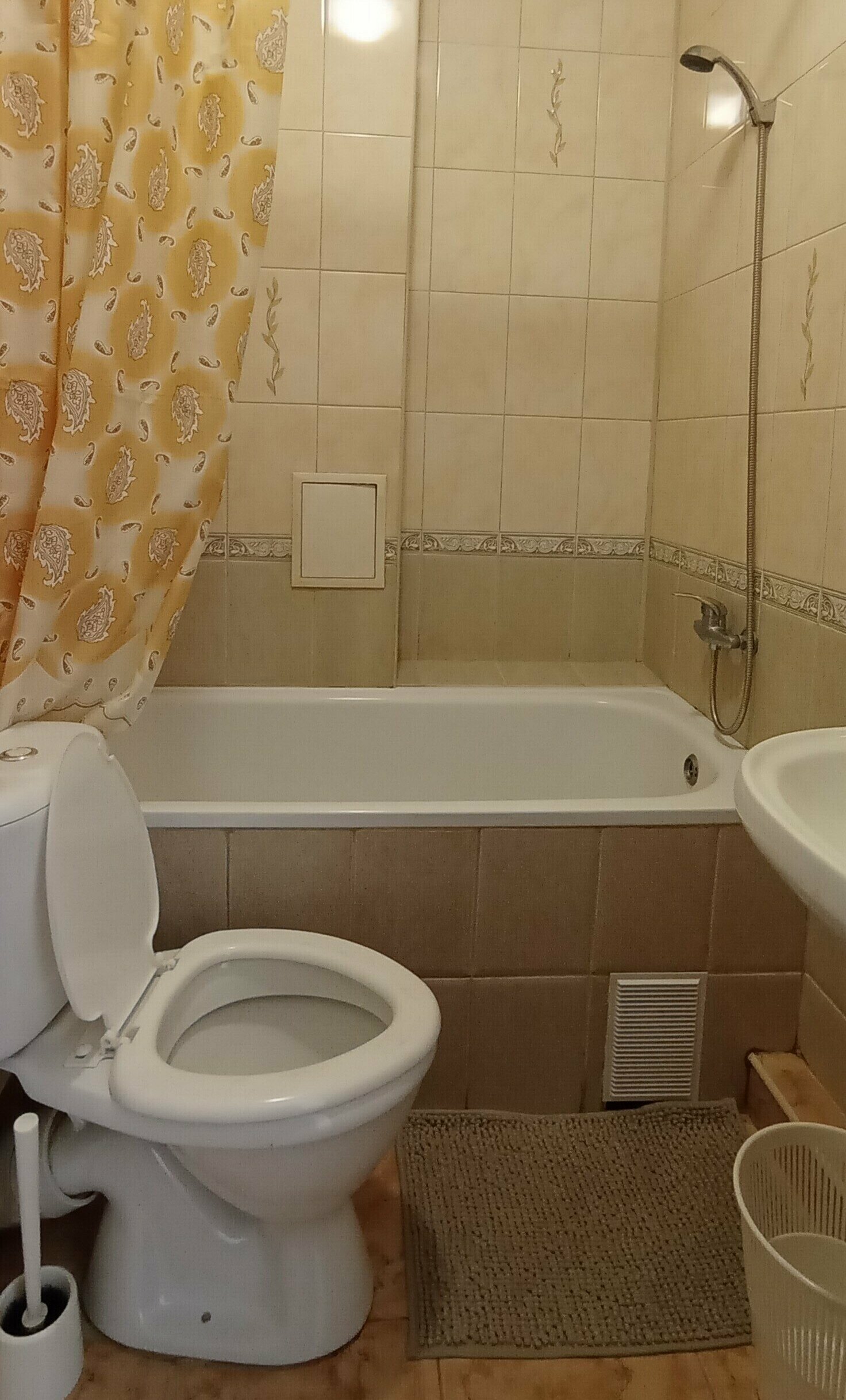 Трехместный стандарт 2(1+1)+1