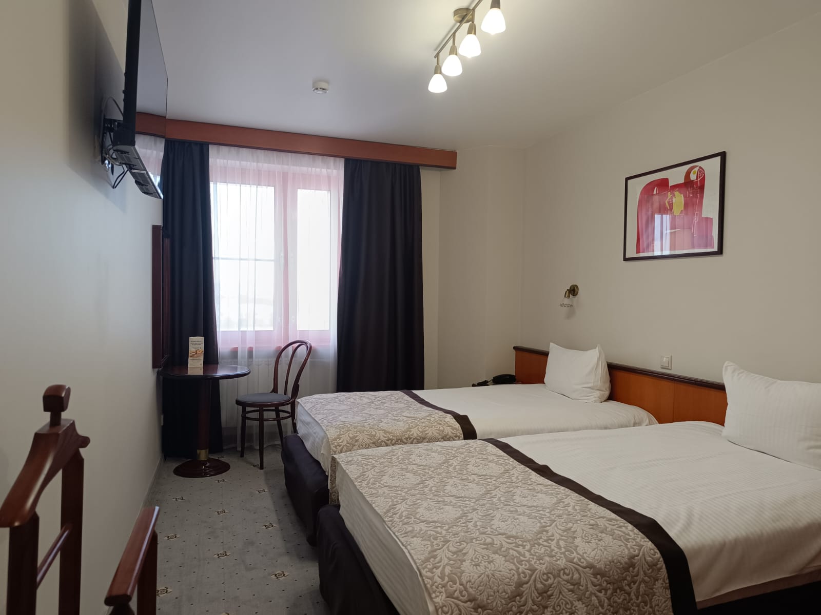 Стандарт Бизнес с двумя раздельными кроватями