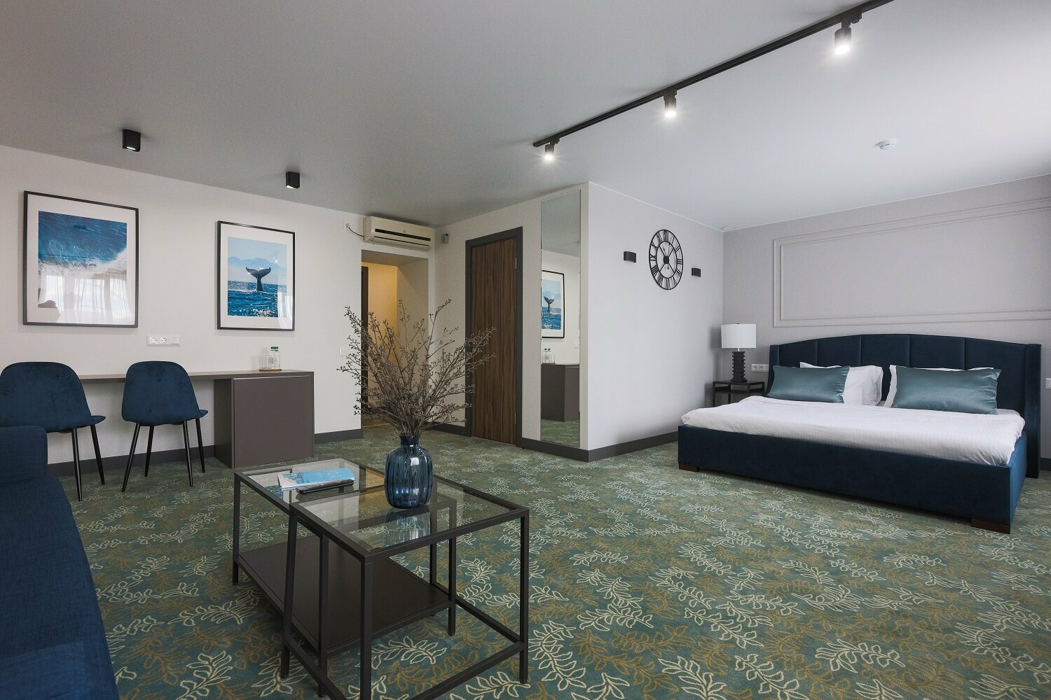 Джуниор Сюит №2