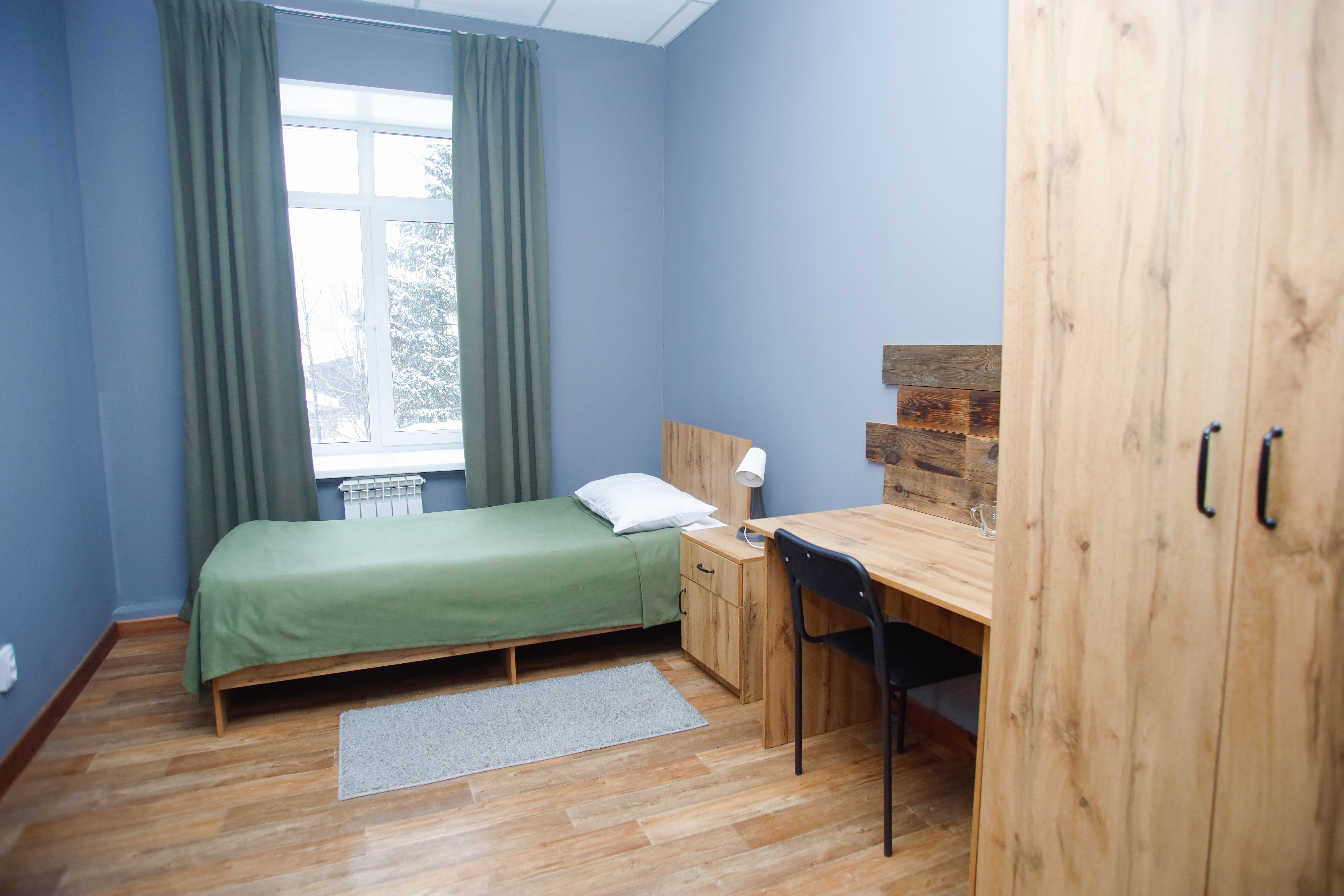 Одноместный номер с общим душем и туалетом