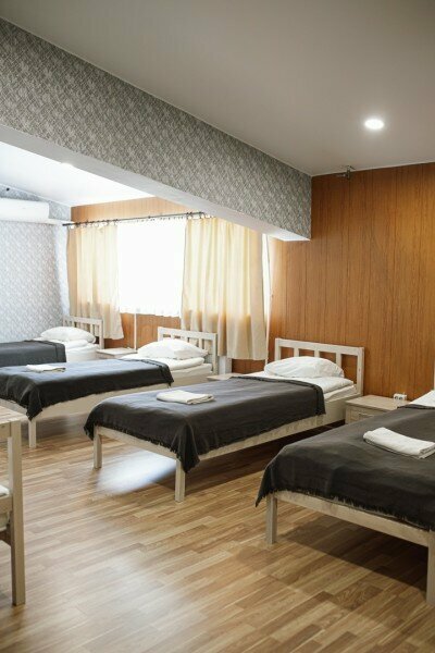 Общий 6-местный номер для мужчин и женщин