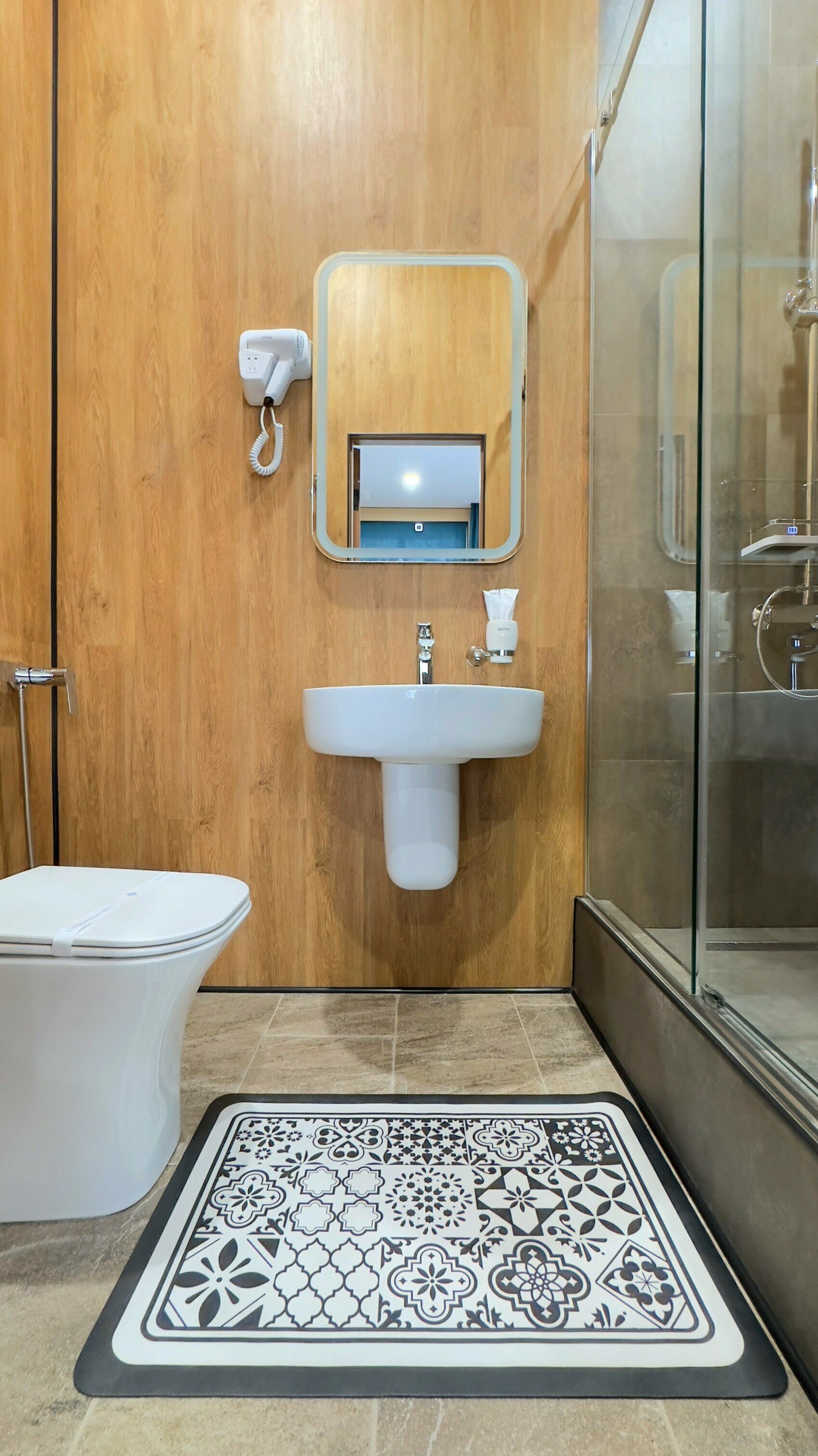 Люкс с балконом Twin