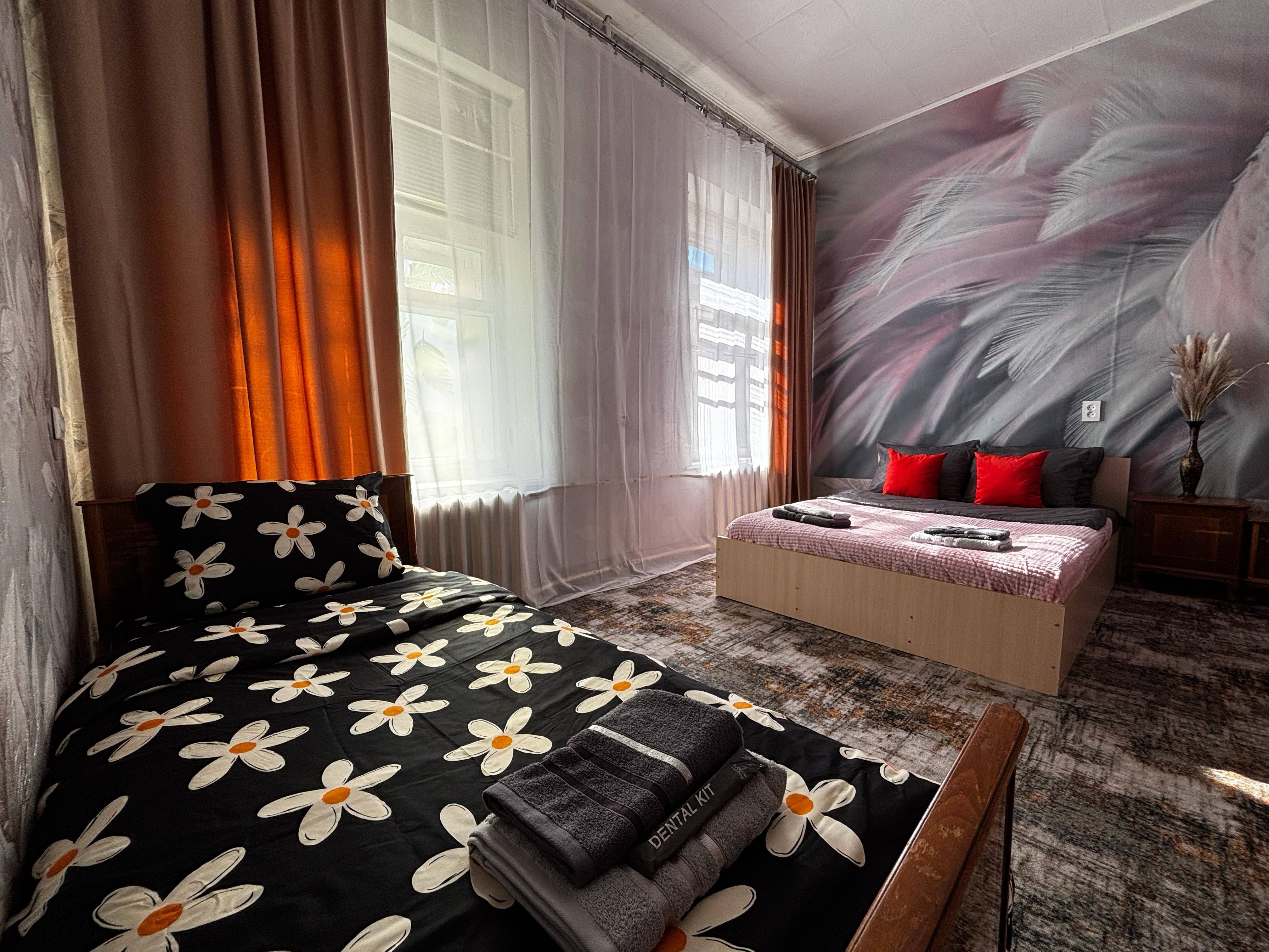 Четырехместный номер Улучшенный (Удобства общие)