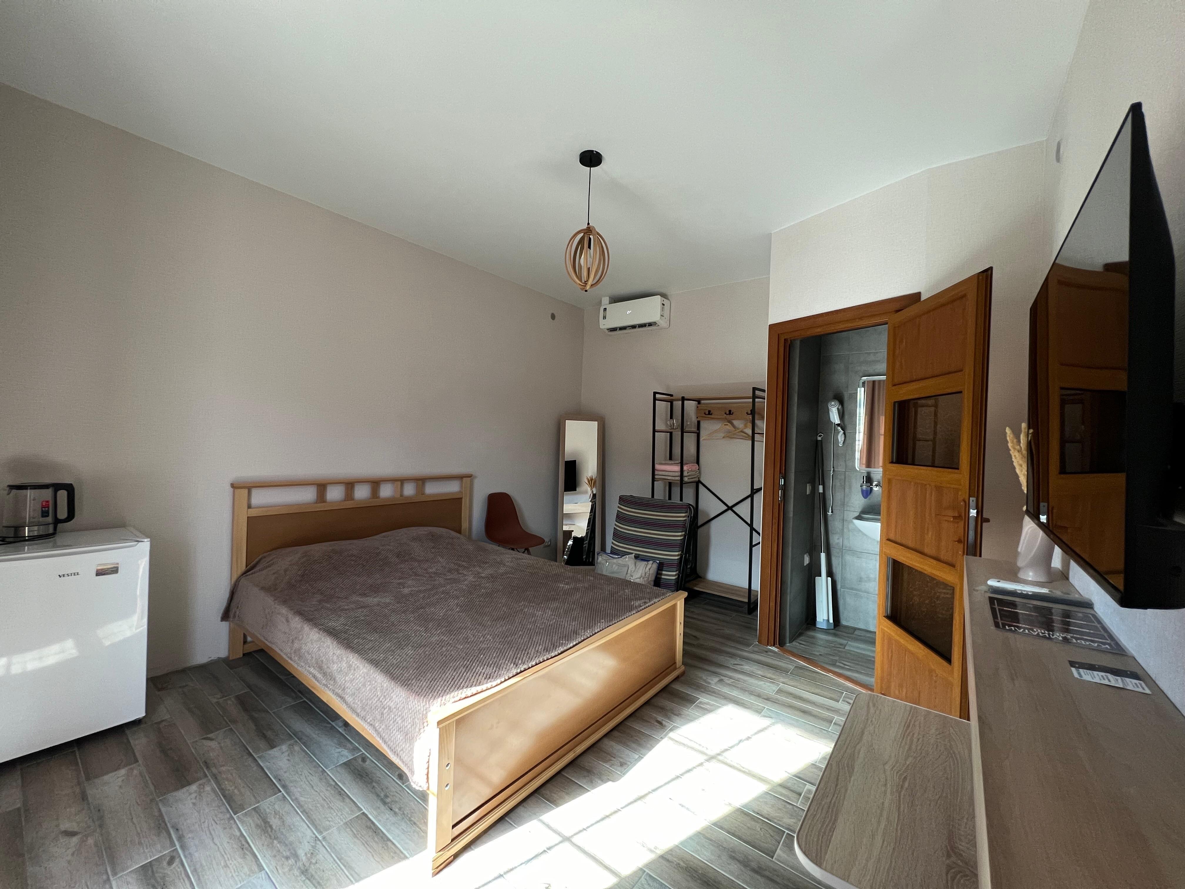 Семейный номер с видом на горы