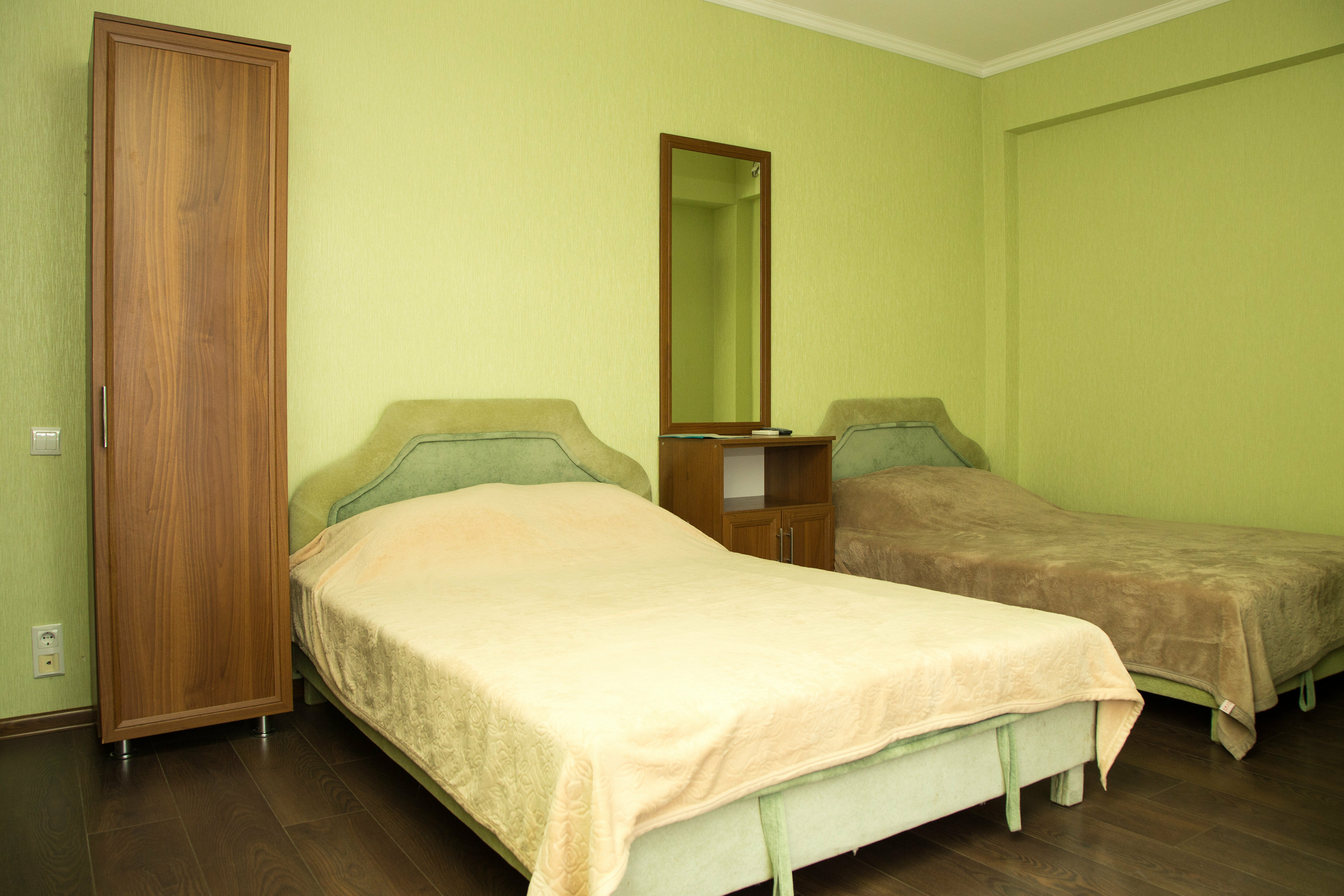 Четырехместный номер с балконом