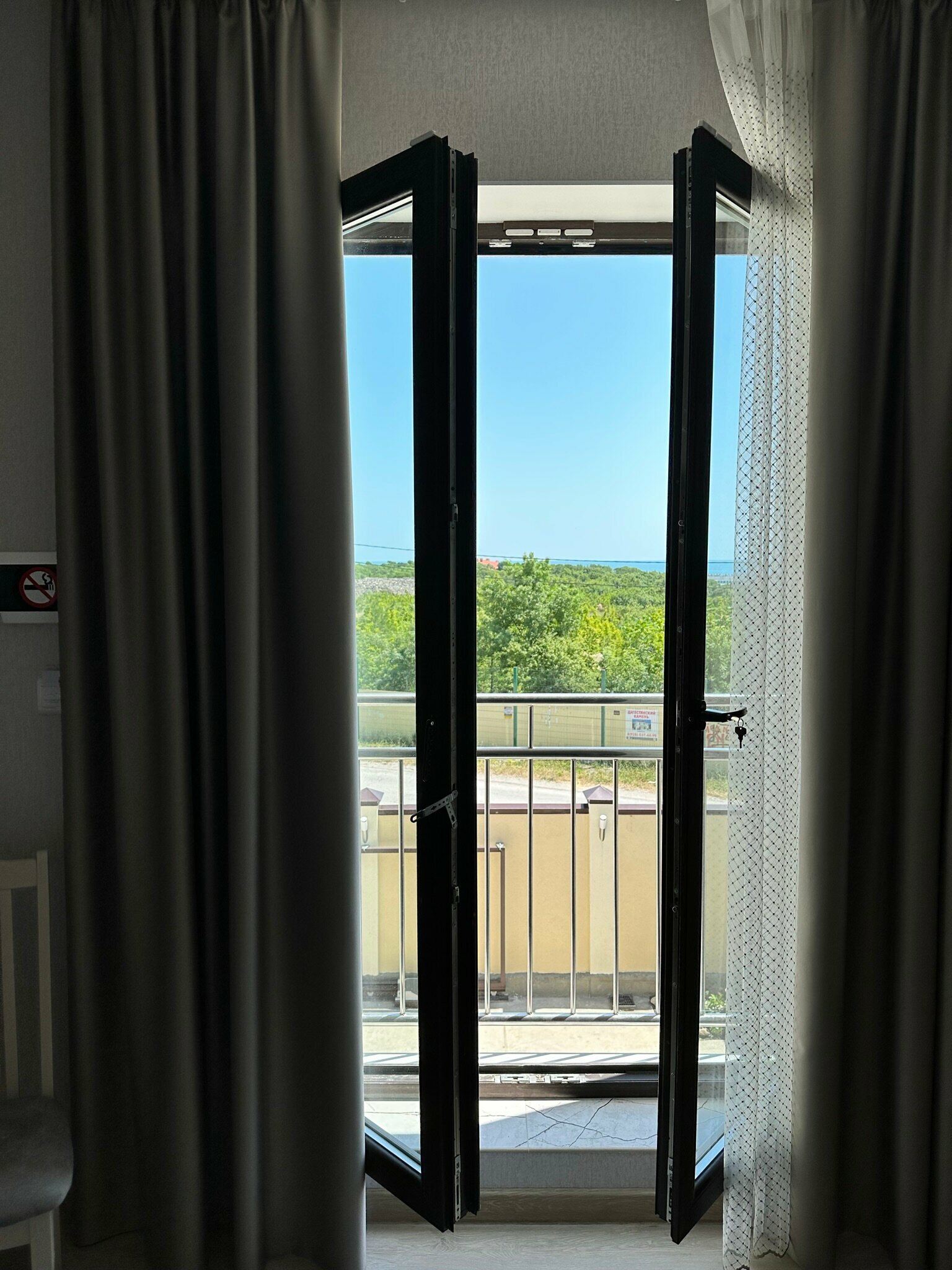 Трехместный номер Делюкс с видом на море