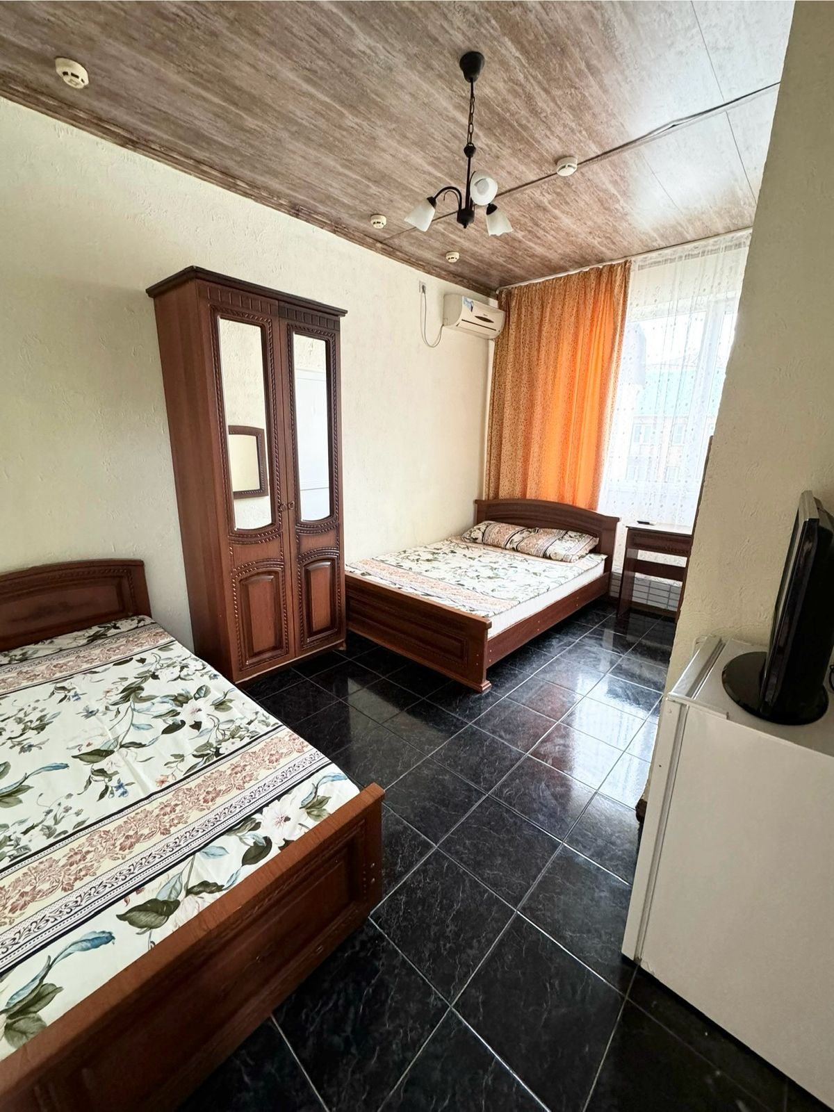 Стандартный трехместный номер