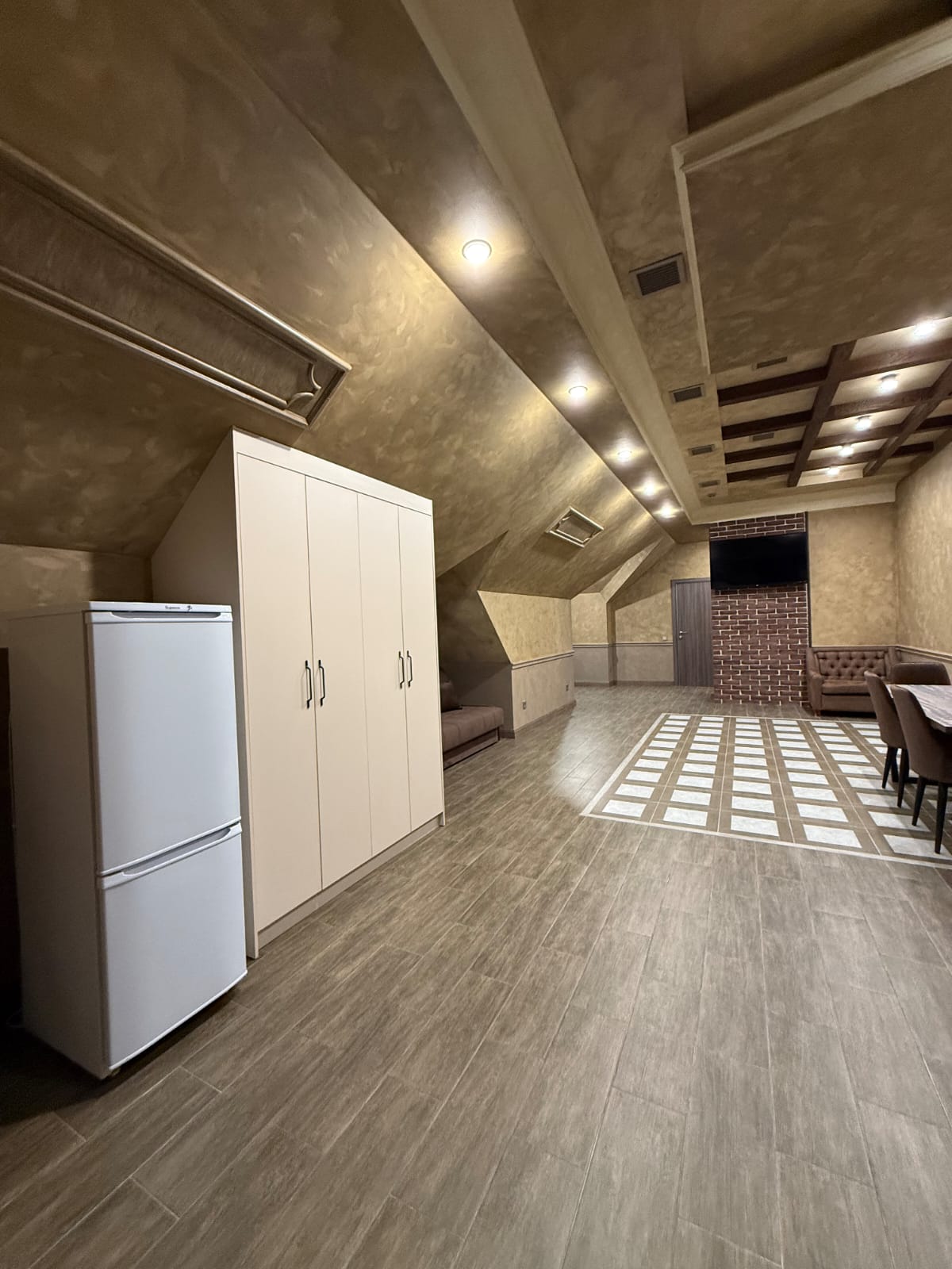 Семейные апартаменты Люкс на верхнем этаже с балконом