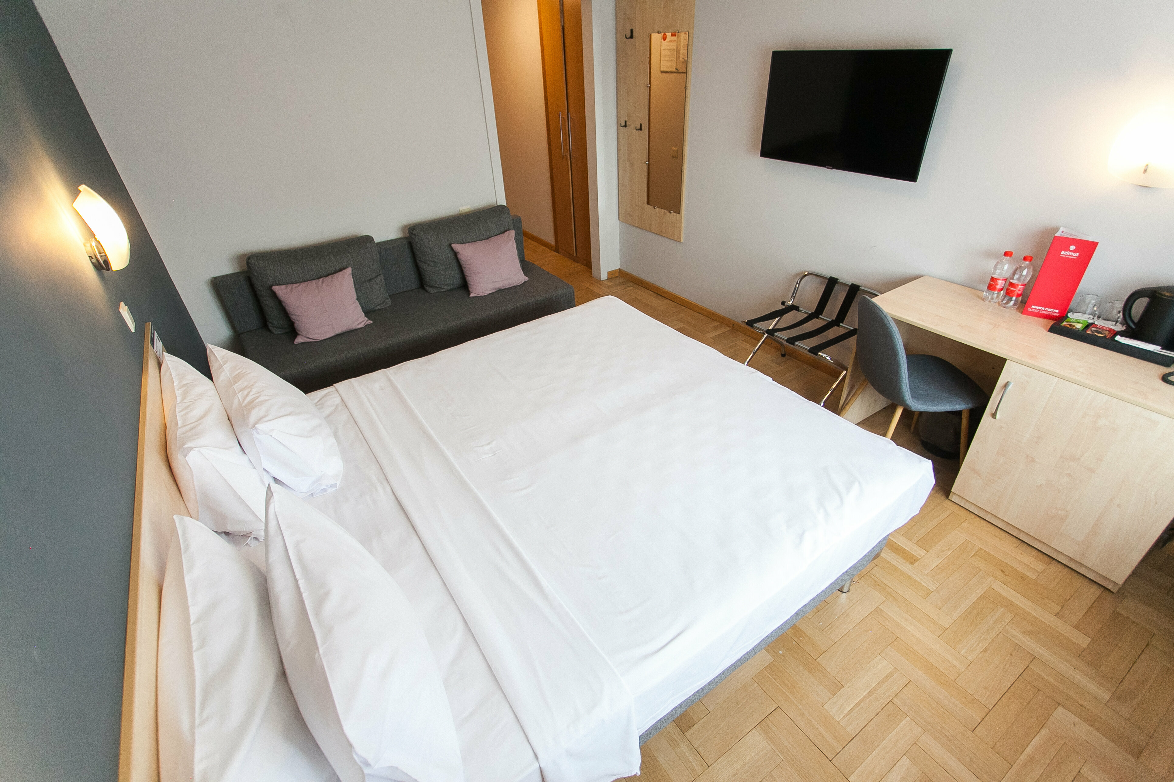 Стандарт с двуспальной кроватью