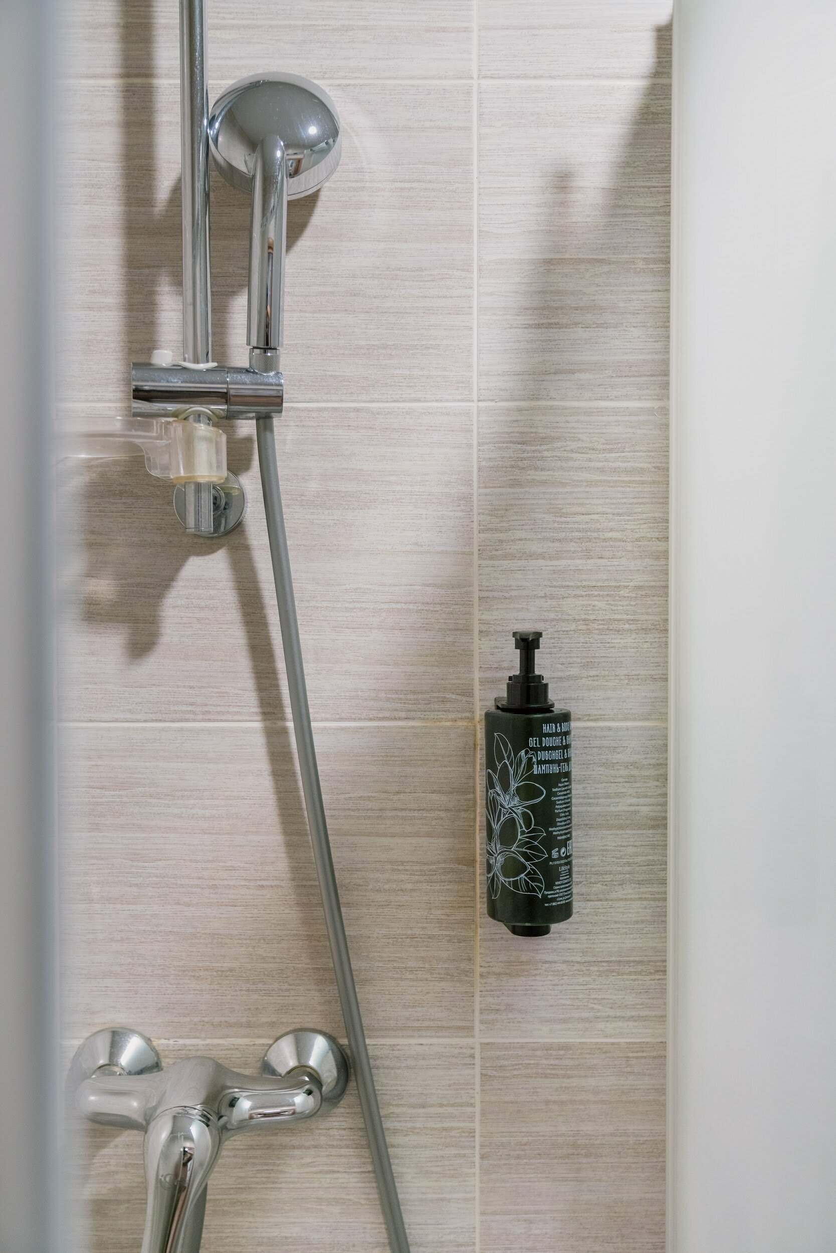 2-х местный в блоке с балконом и видом на горы (общий с/у на блок)