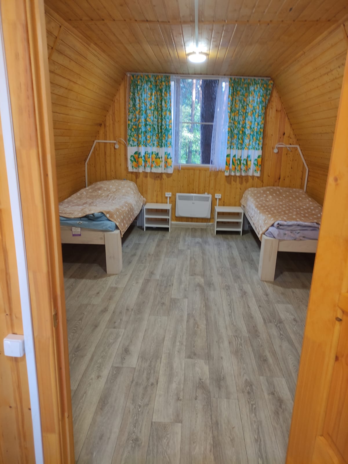 Коттедж с видом на лес