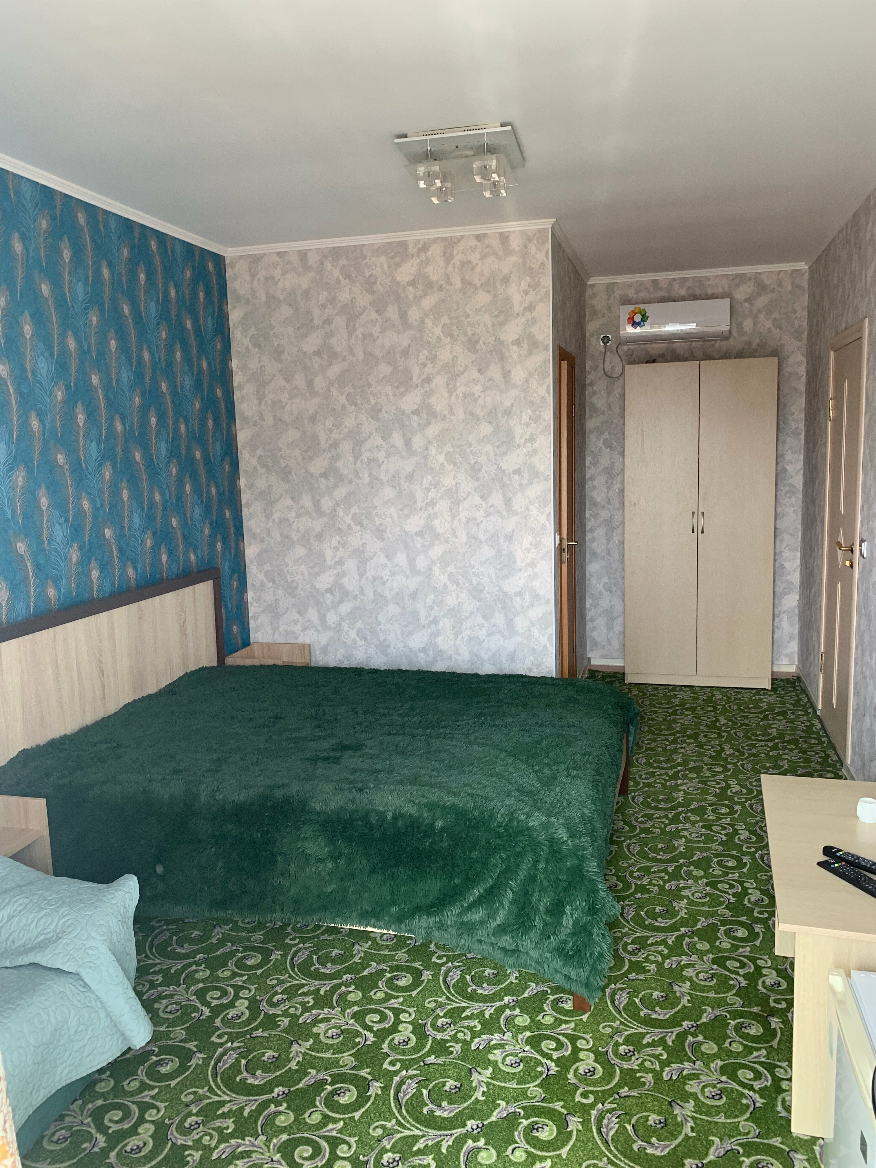 Семейный номер с балконом