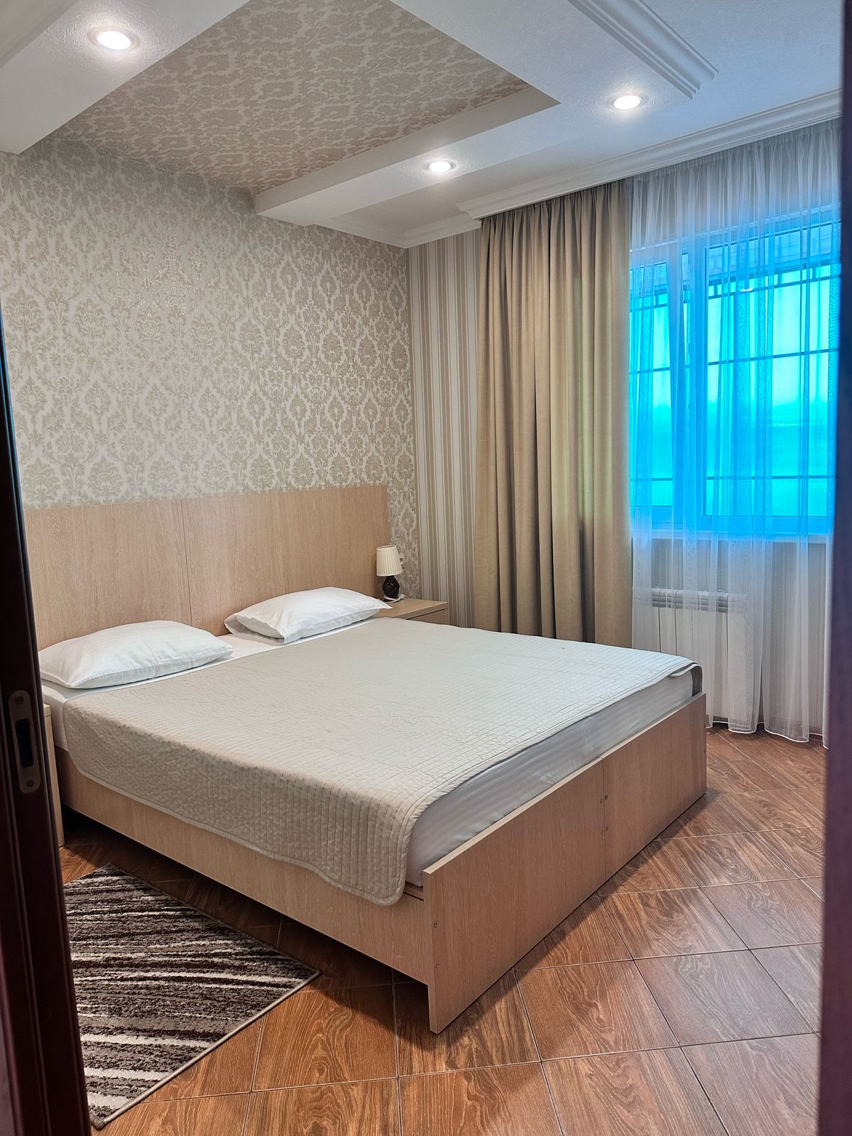 Четырехместный номер с душем