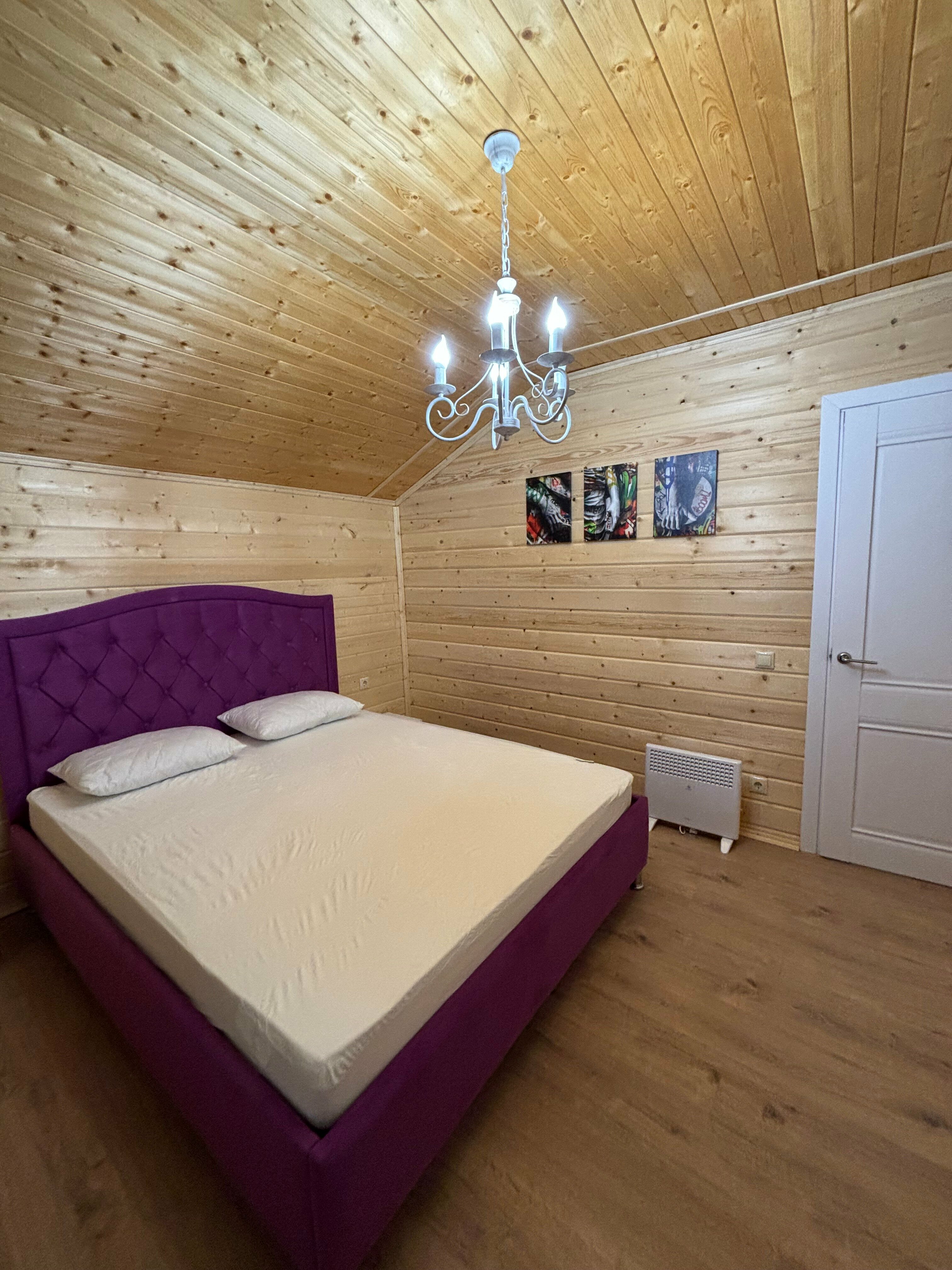 Дом с видом на озеро