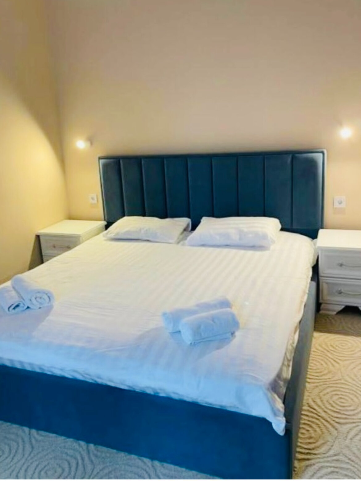 Четырехместныйдвухкомнатный  генеральский номер с видом на Ливадийский дворец