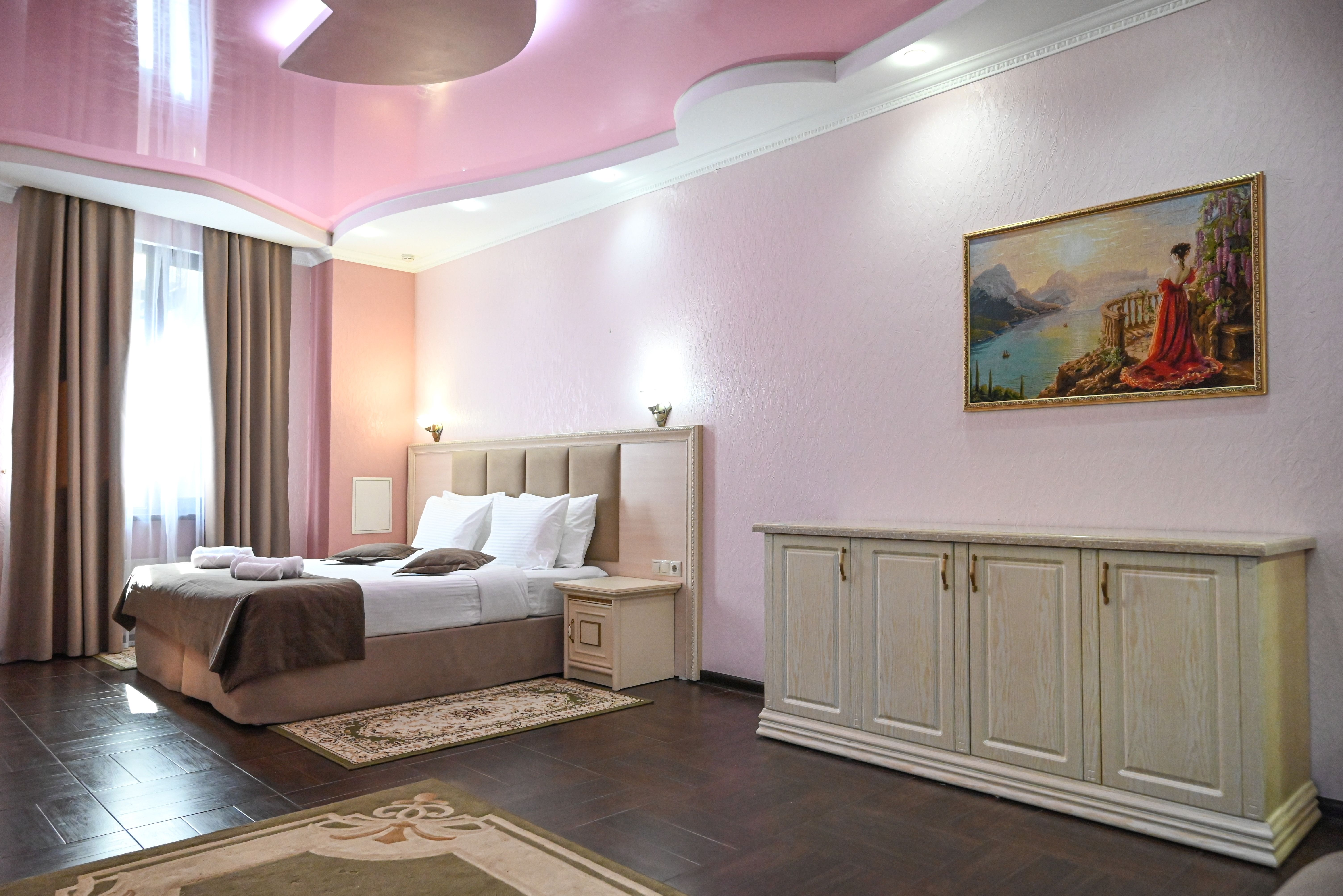 Номер-студия Делюкс с кроватью размера «king-size»