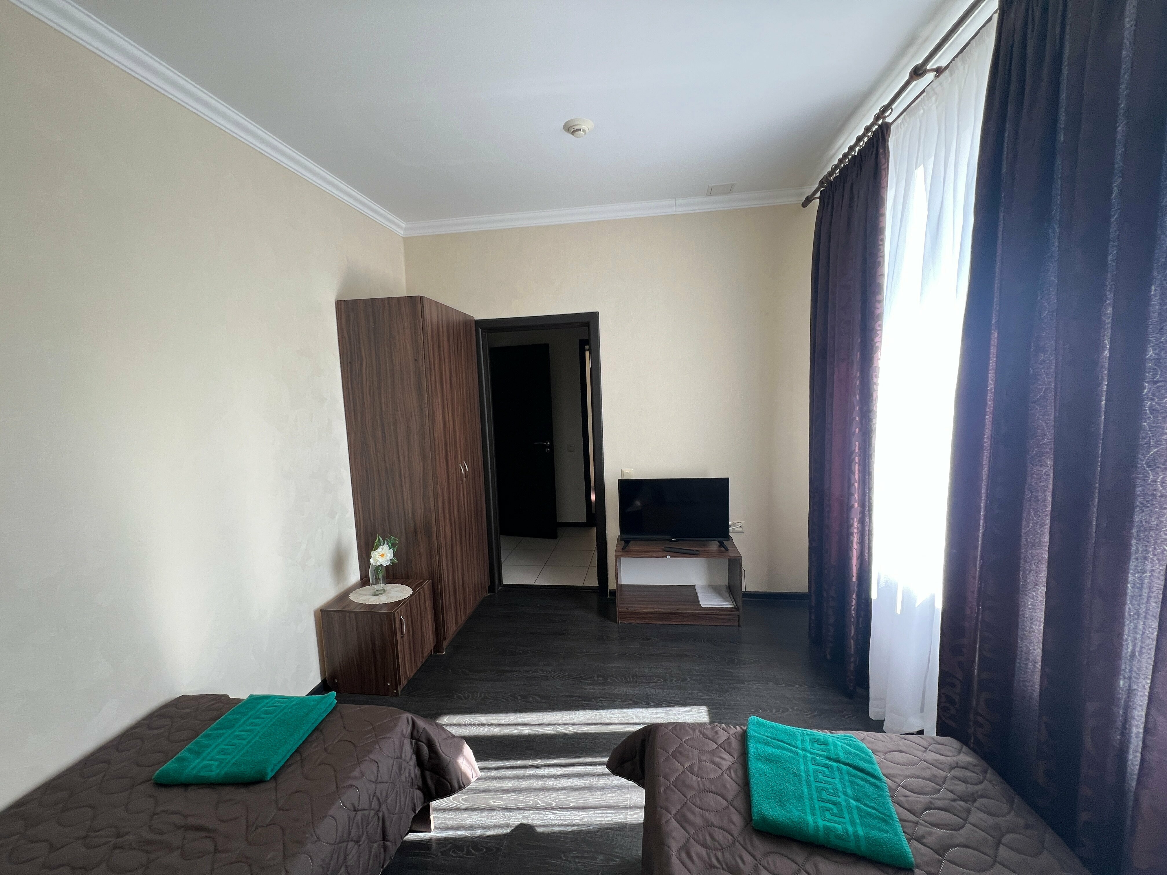 Семейный пятиместный двухкомнатный