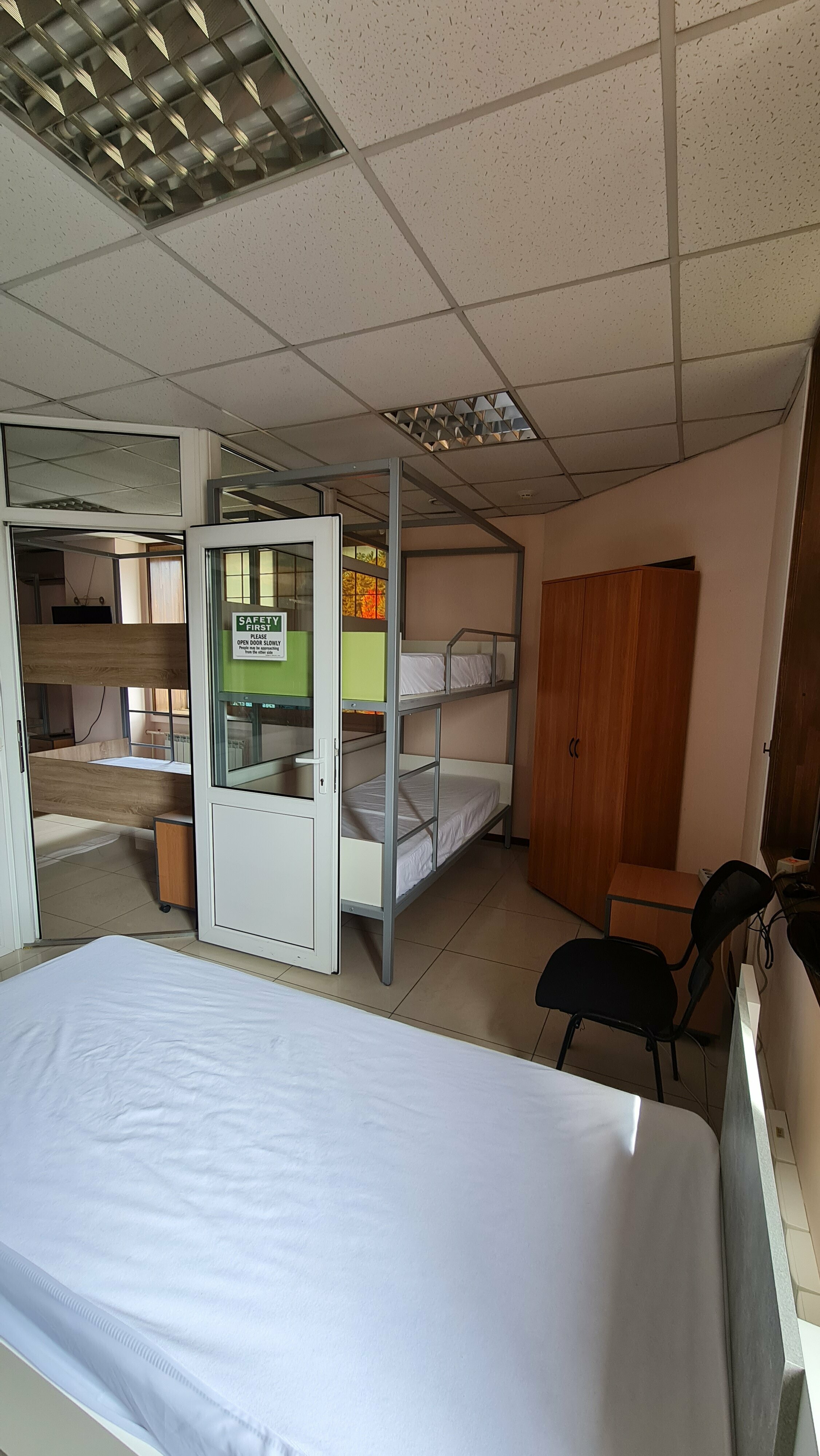 Общий номер для мужчин и женщин