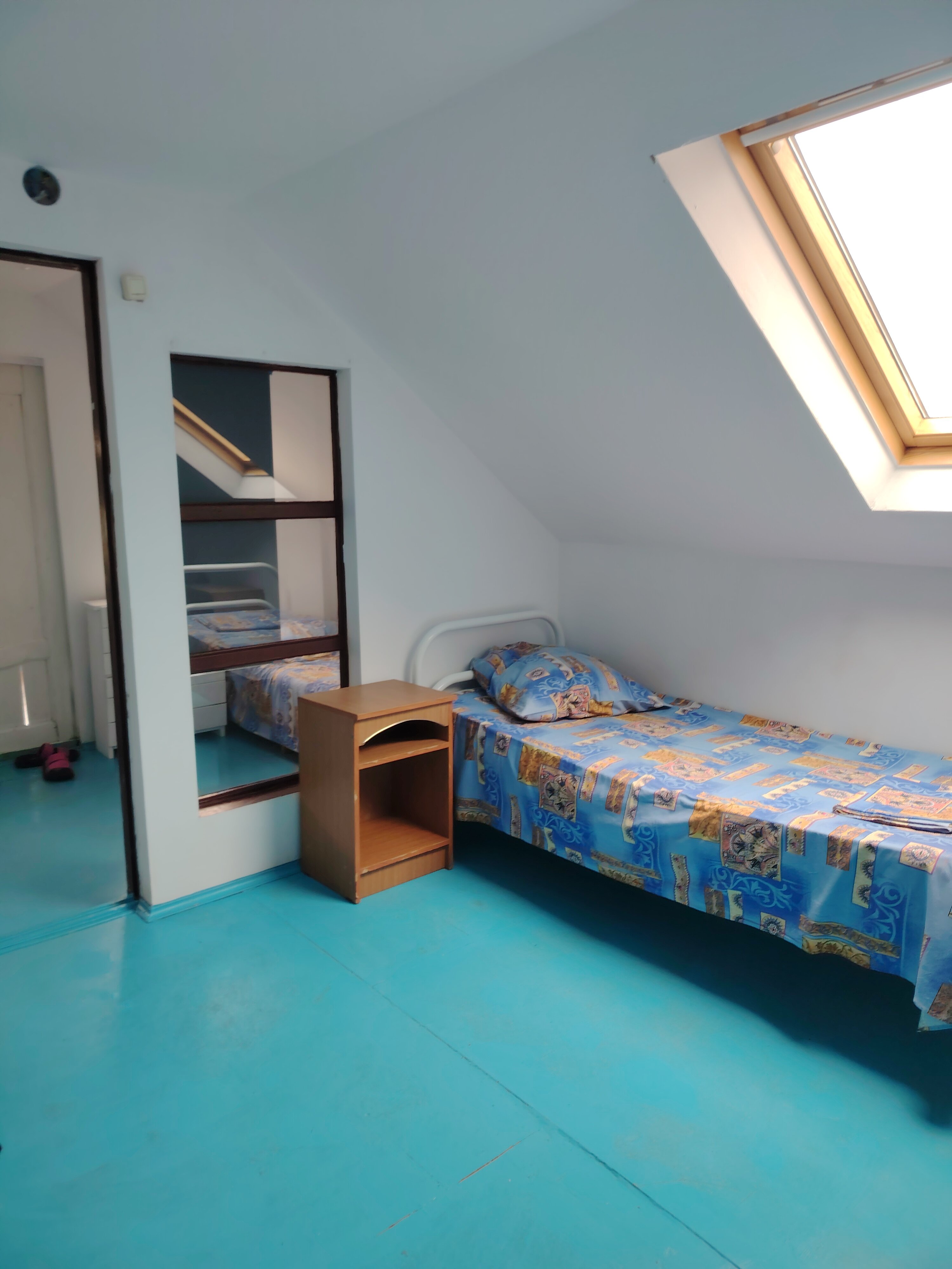 Четырехместный номер эконом-класса