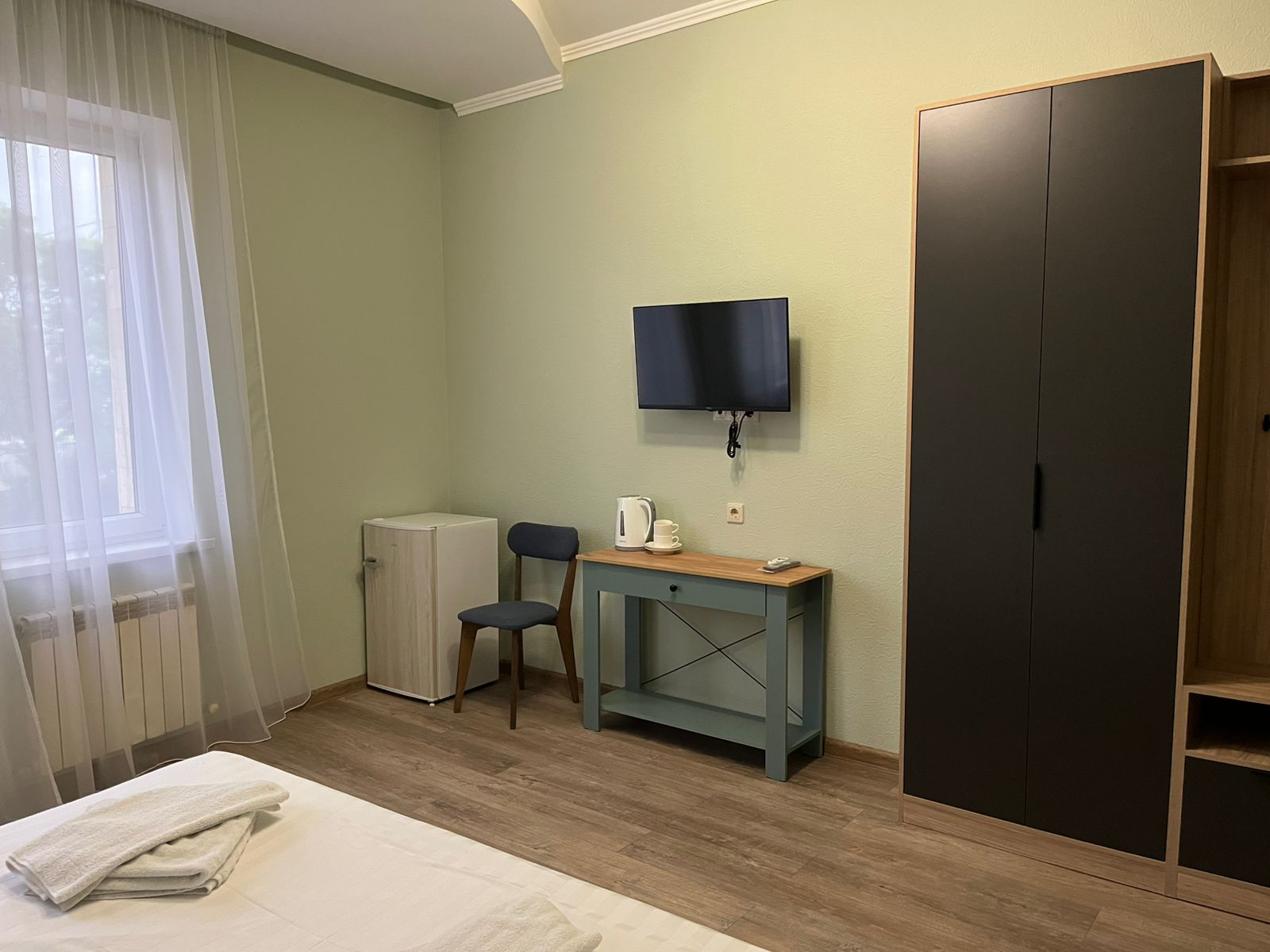 Улучшенный 2-местный номер с 1 двухспальной  или 2 полутороспальными кроватями