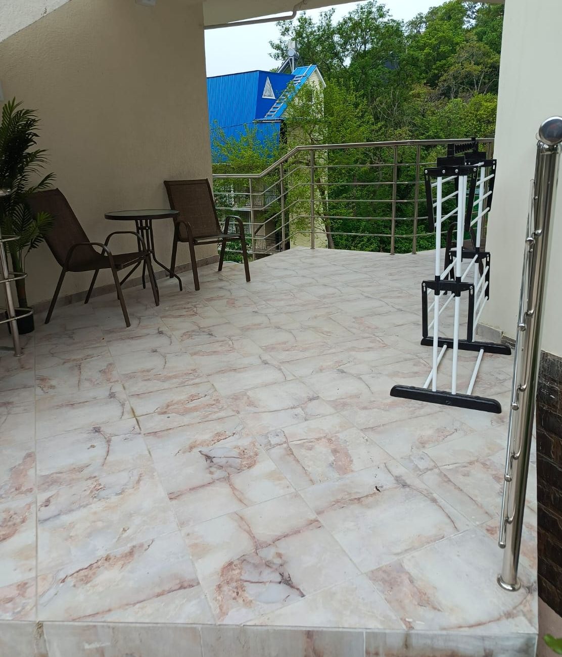 Studio 3-местный