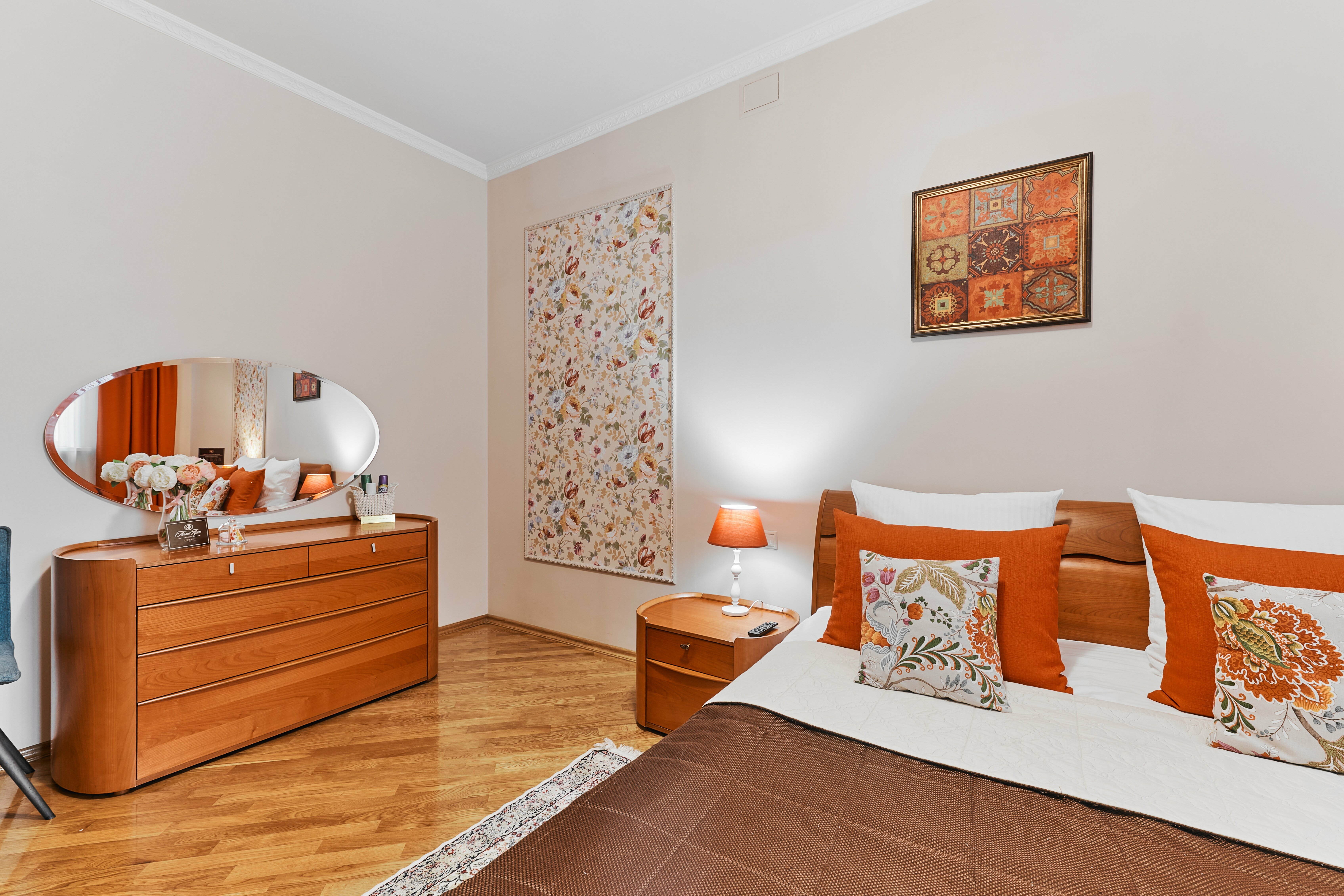 Комфорт с одной большой кроватью