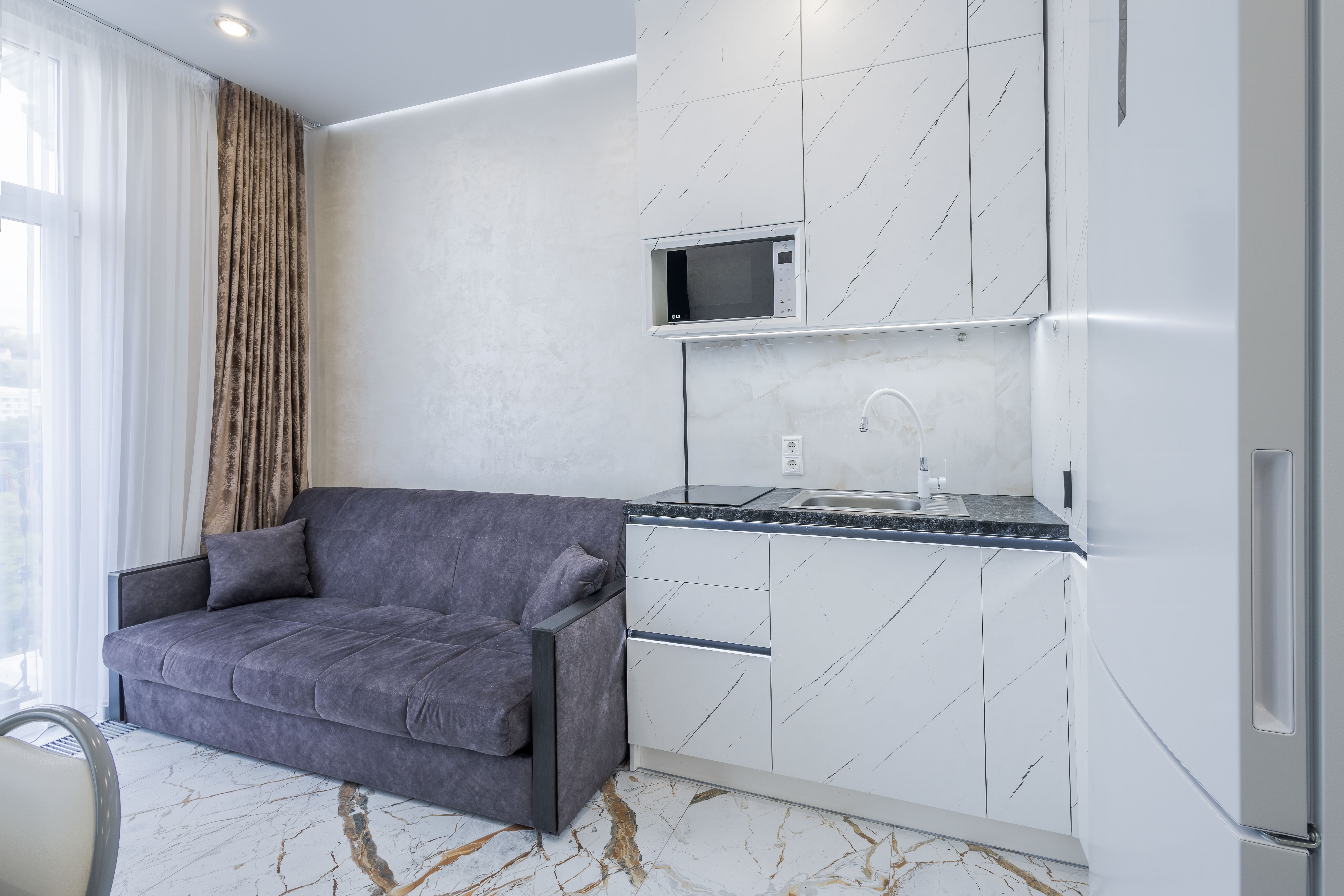 Апартаменты Делюкс с 1 спальней и видом на парк Дендрарий и Море (10Дк1) высокий этаж