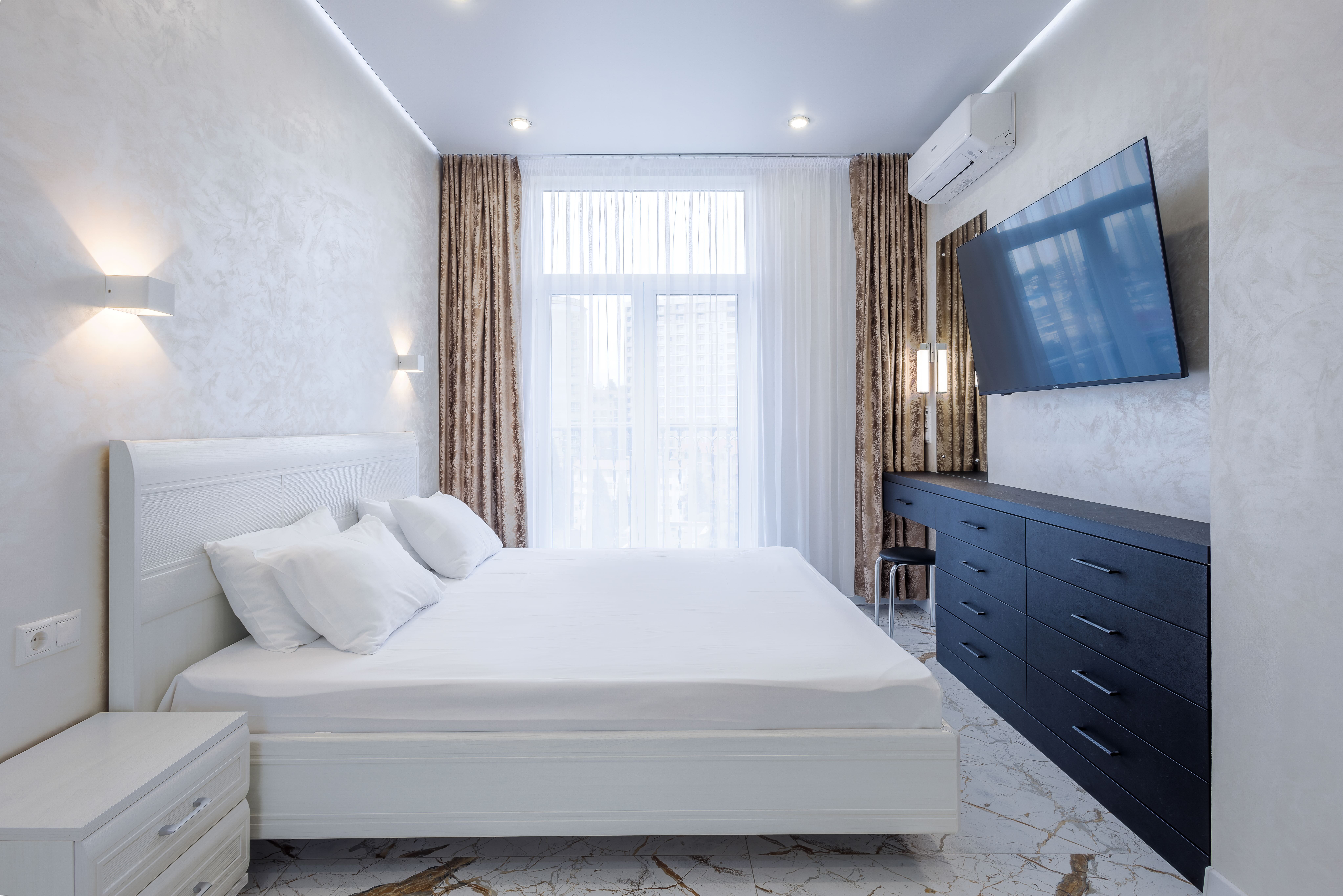 Апартаменты Делюкс с 1 спальней и видом на парк Дендрарий и Море (10Дк1) высокий этаж