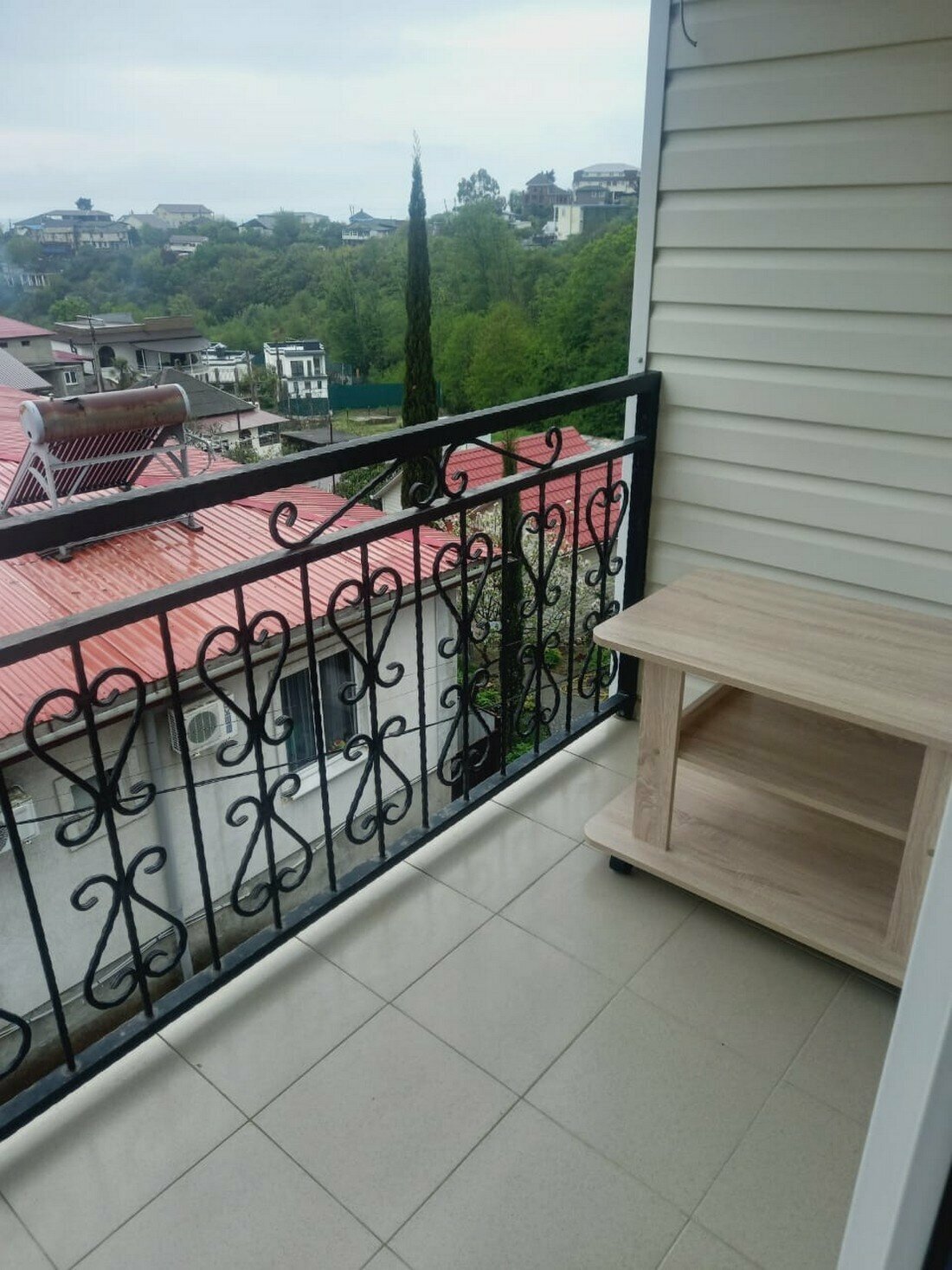 Трехместный номер с балконом