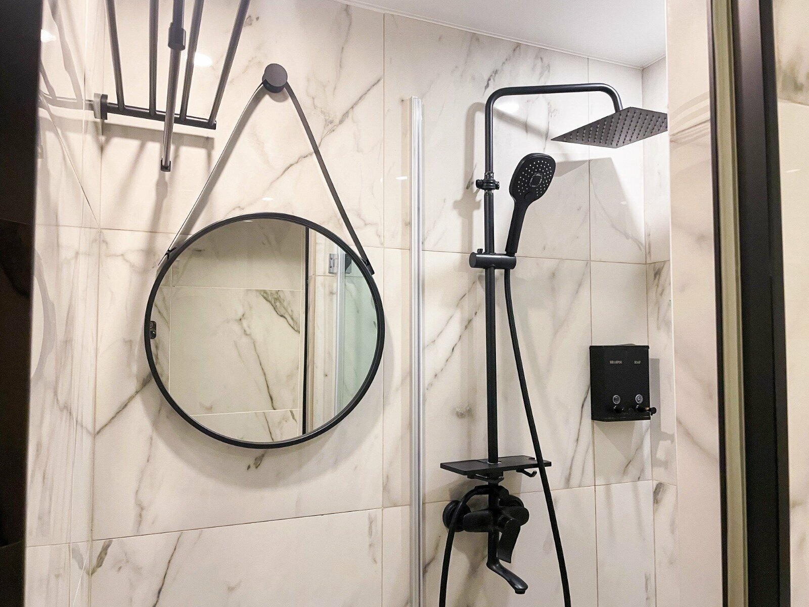 Двухместная капсула в общей зоне (низ)