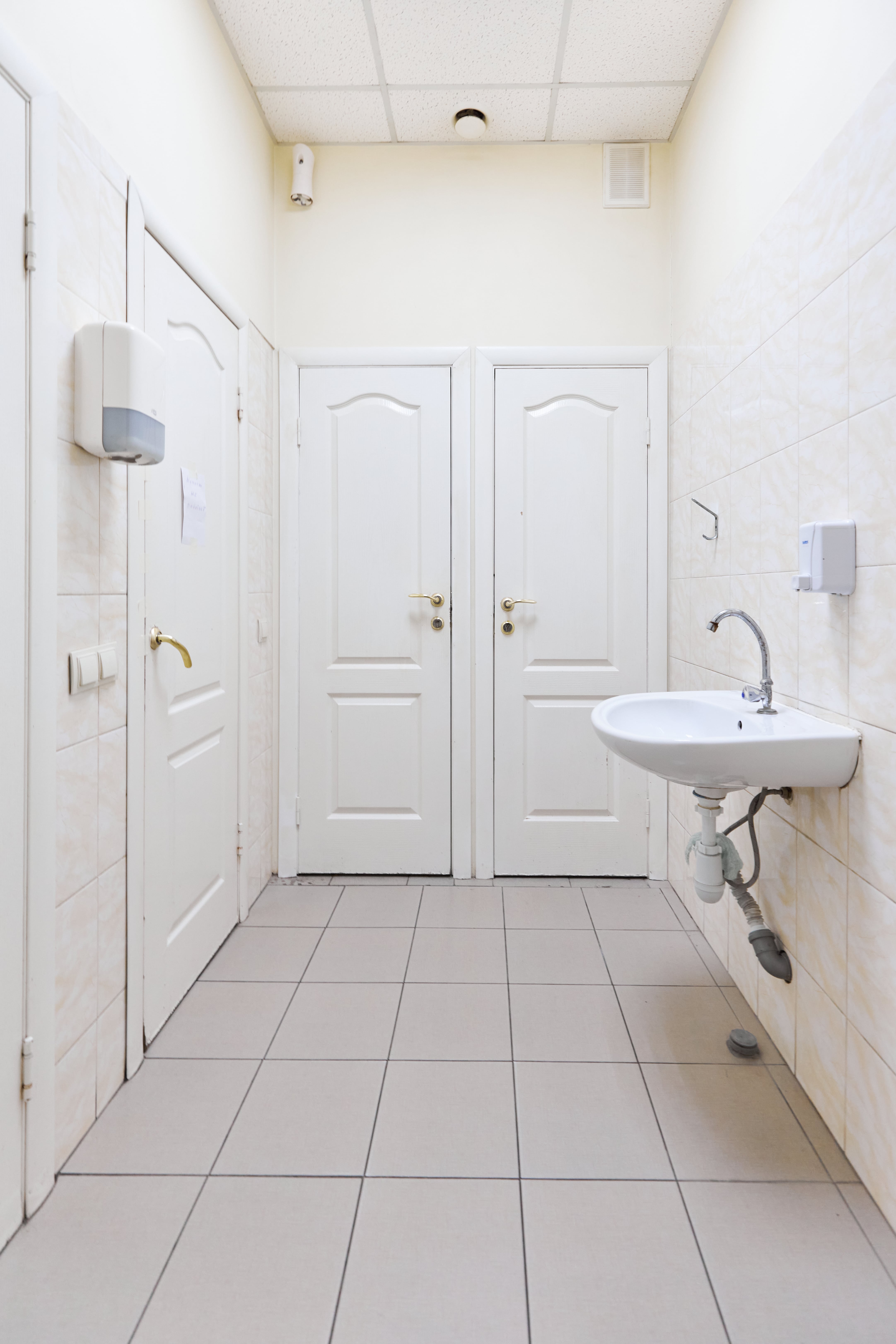 Одноместный номер с общей ванной комнатой