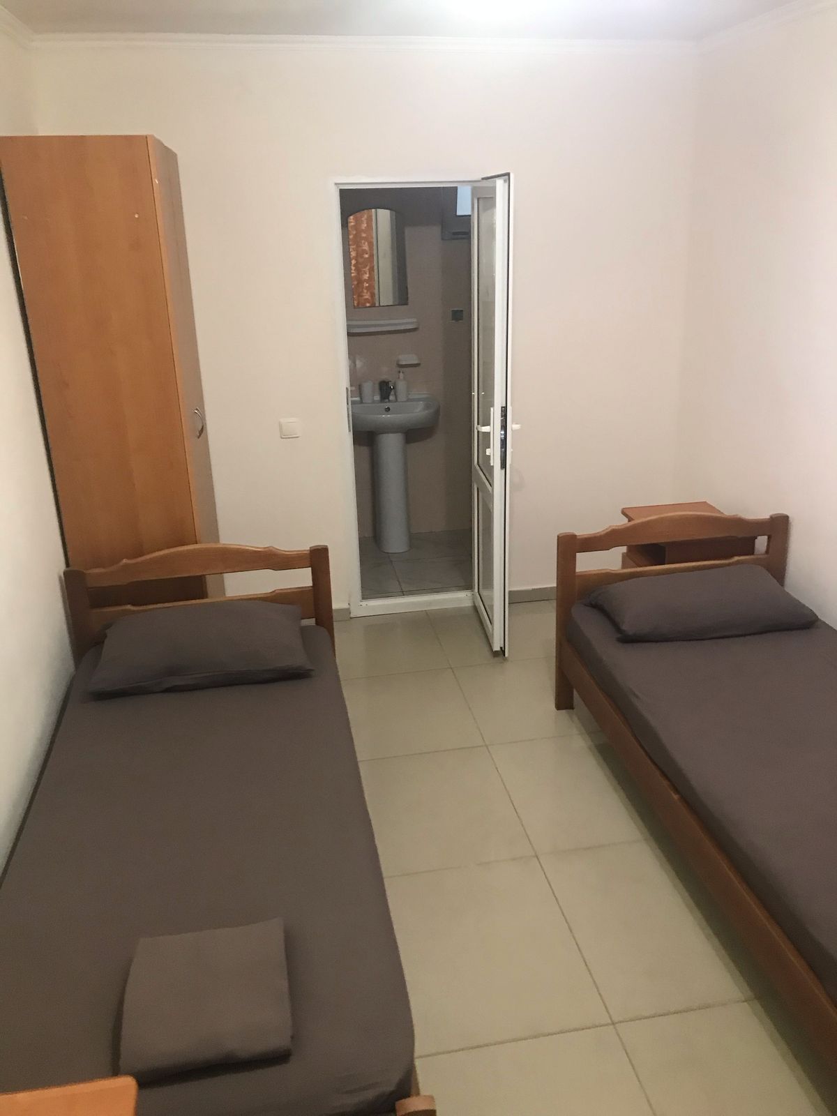 Бюджетный двухместный номер с 2 отдельными кроватями